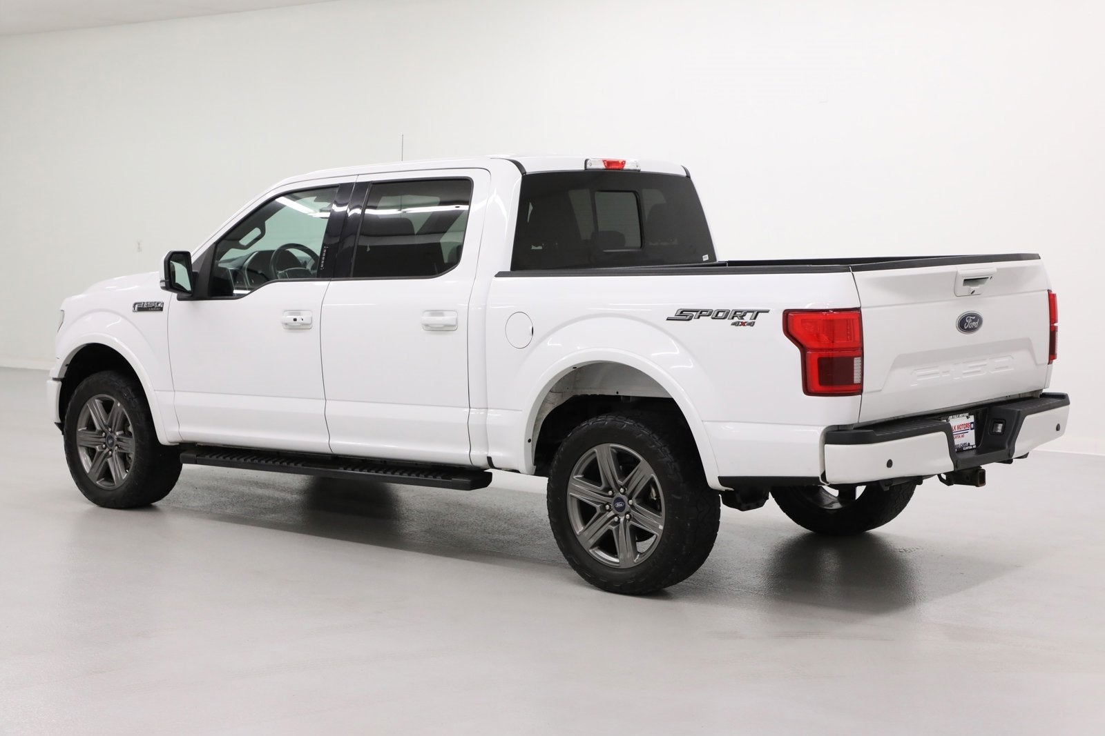 2020 Ford F-150 SuperCrew Lariat 4WD Heated Cooled Leather 5.0L V8 HD Rear Camera Navigation Remote Start Cruise