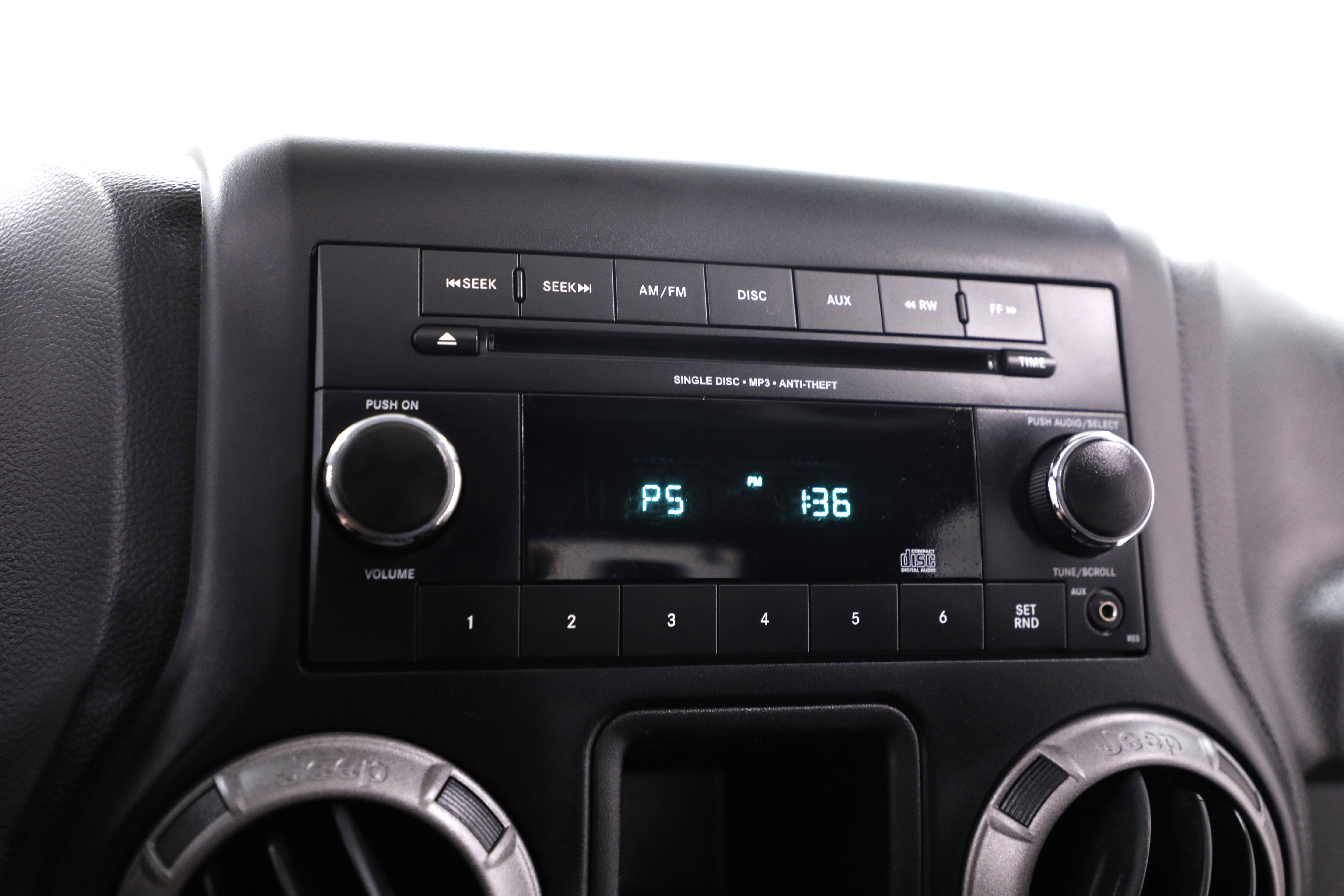 2017 Jeep Wrangler Sport