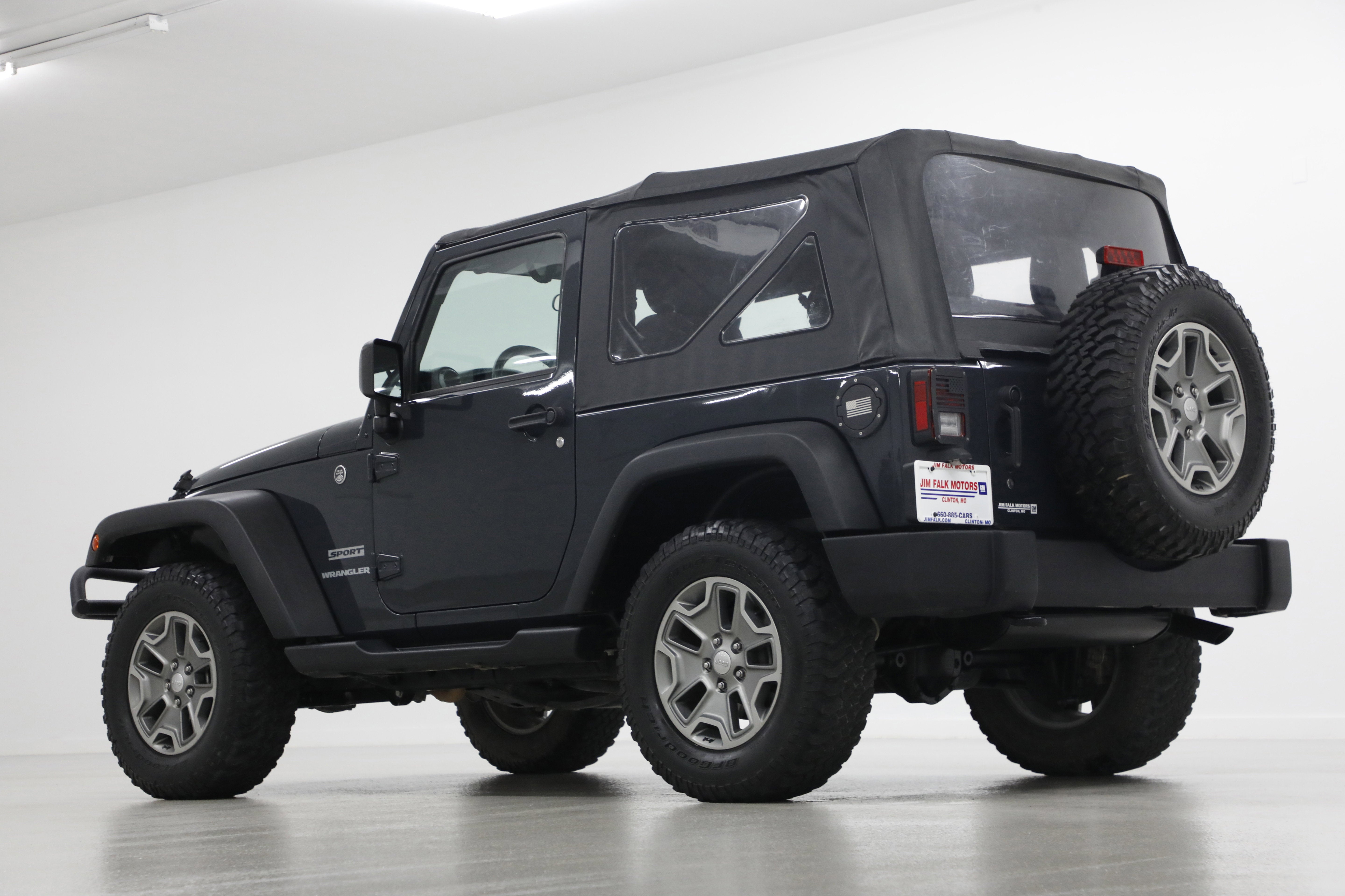 2017 Jeep Wrangler Sport
