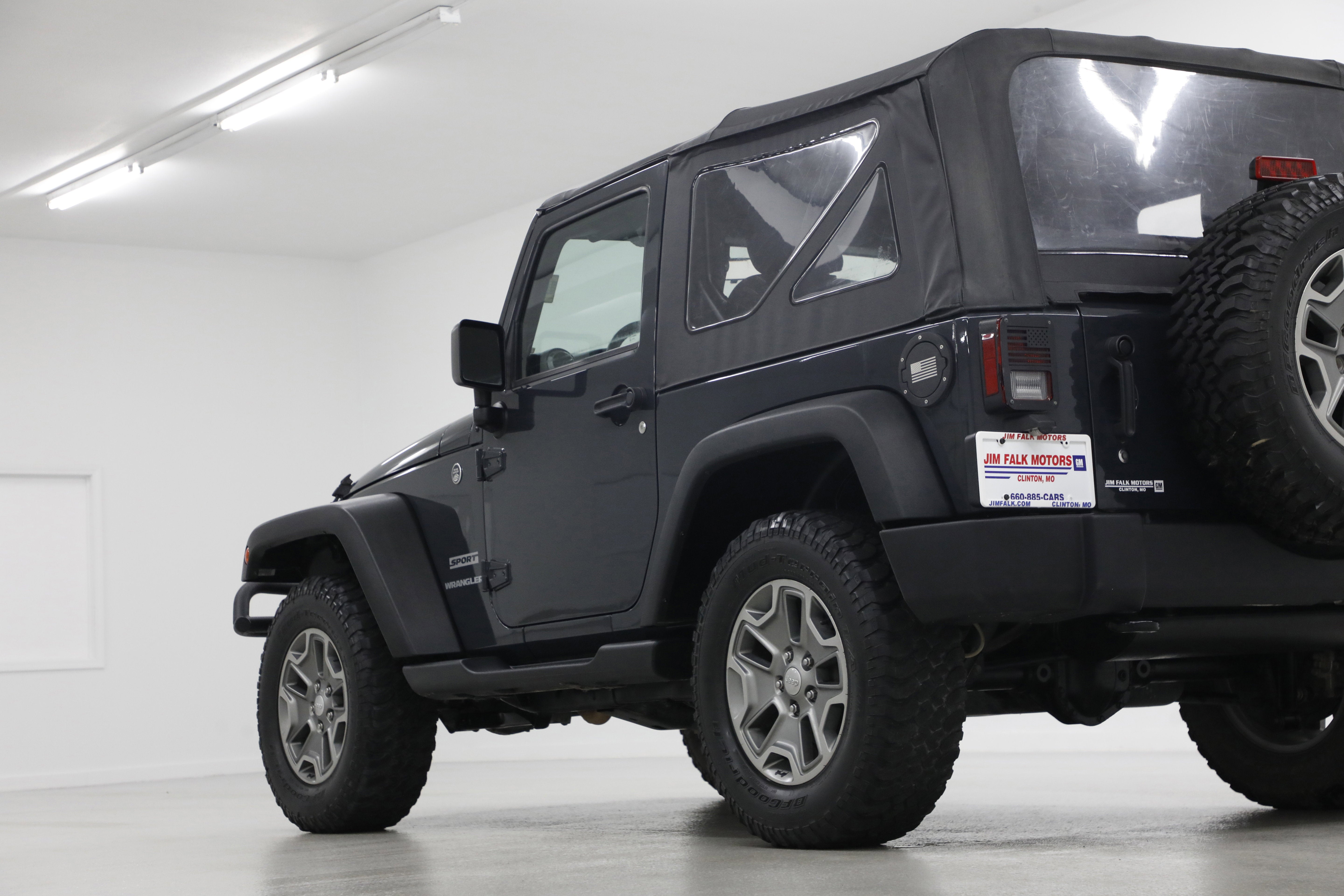 2017 Jeep Wrangler Sport