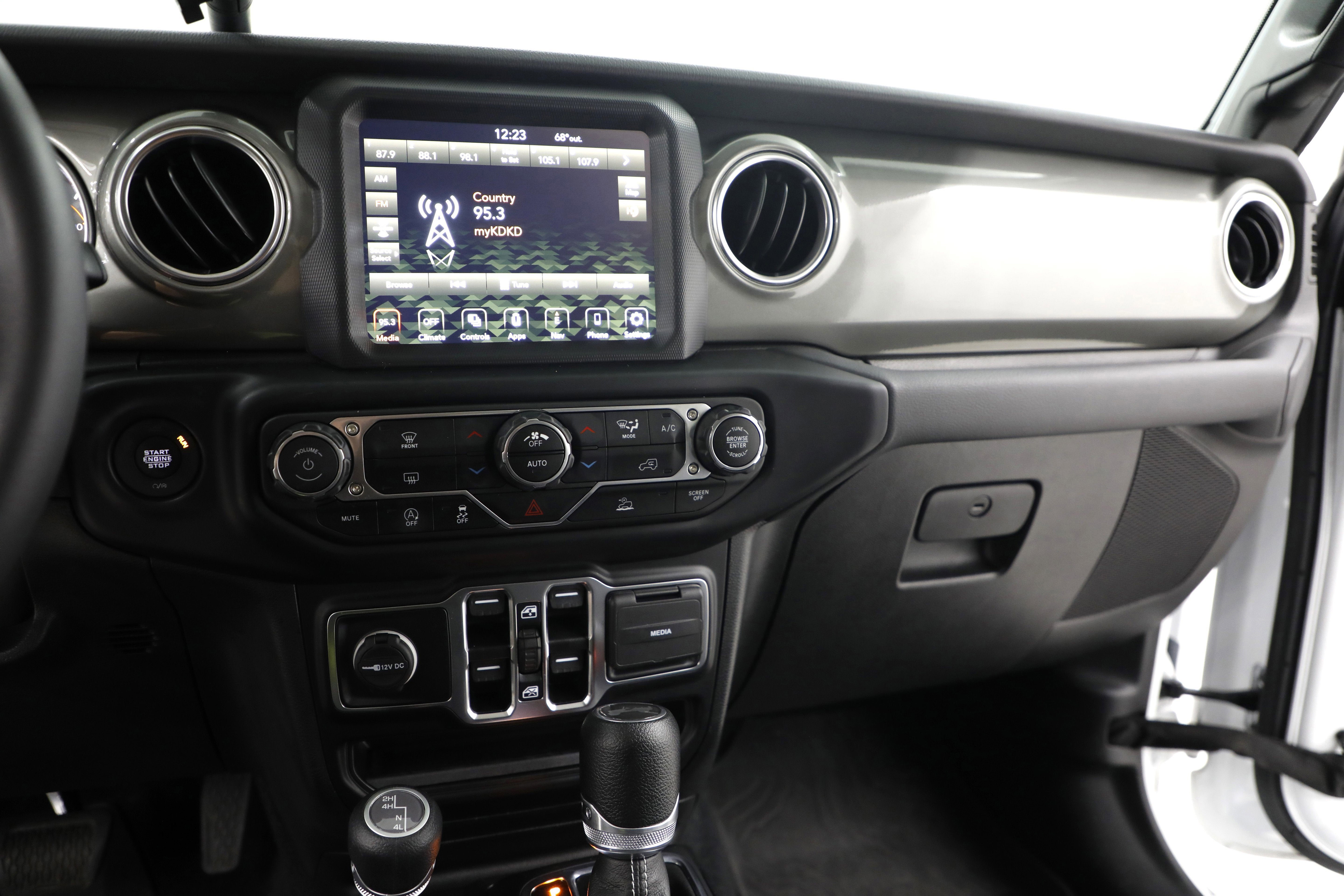 2023 Jeep Wrangler Sahara
