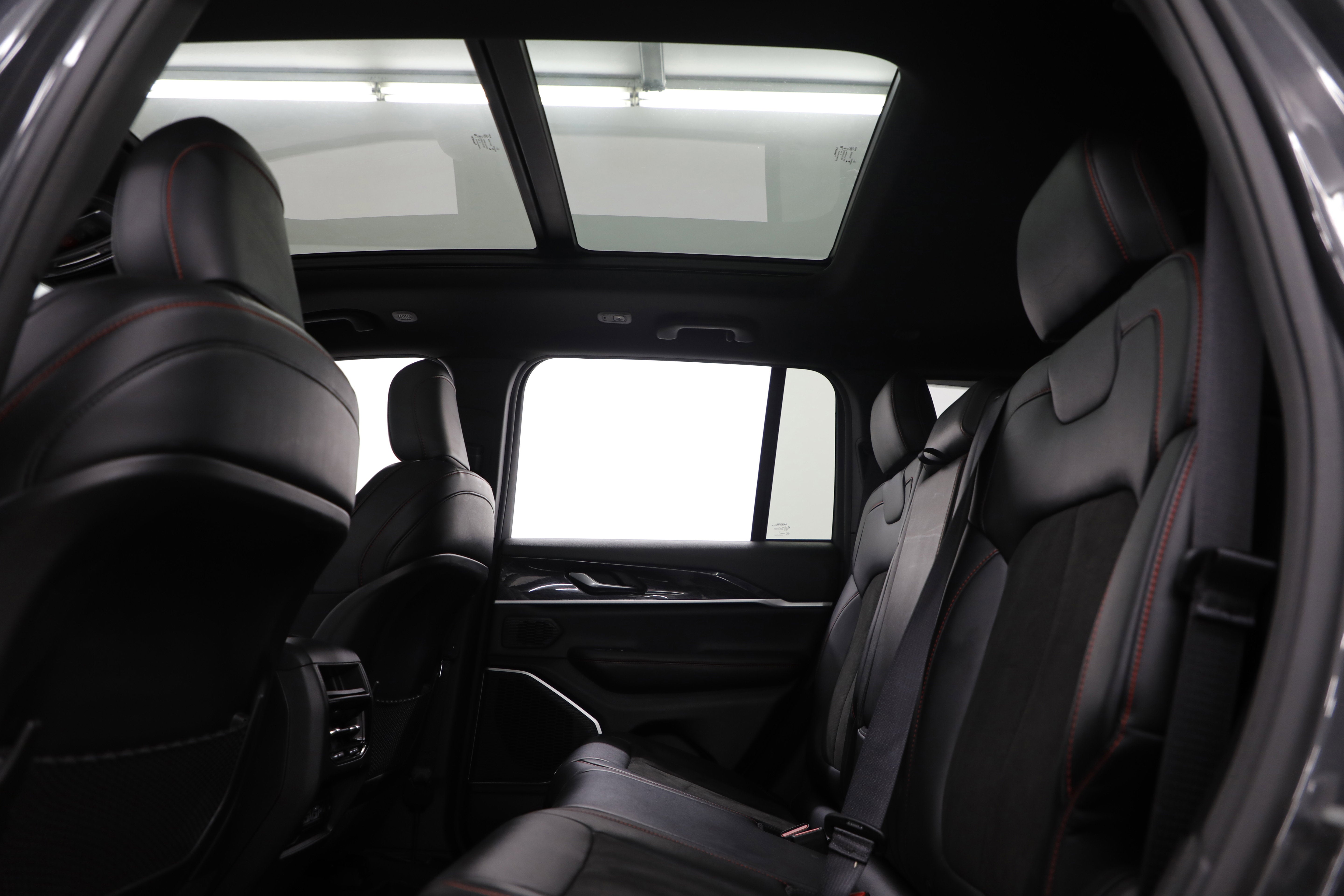 2022 Jeep Grand Cherokee Trailhawk
