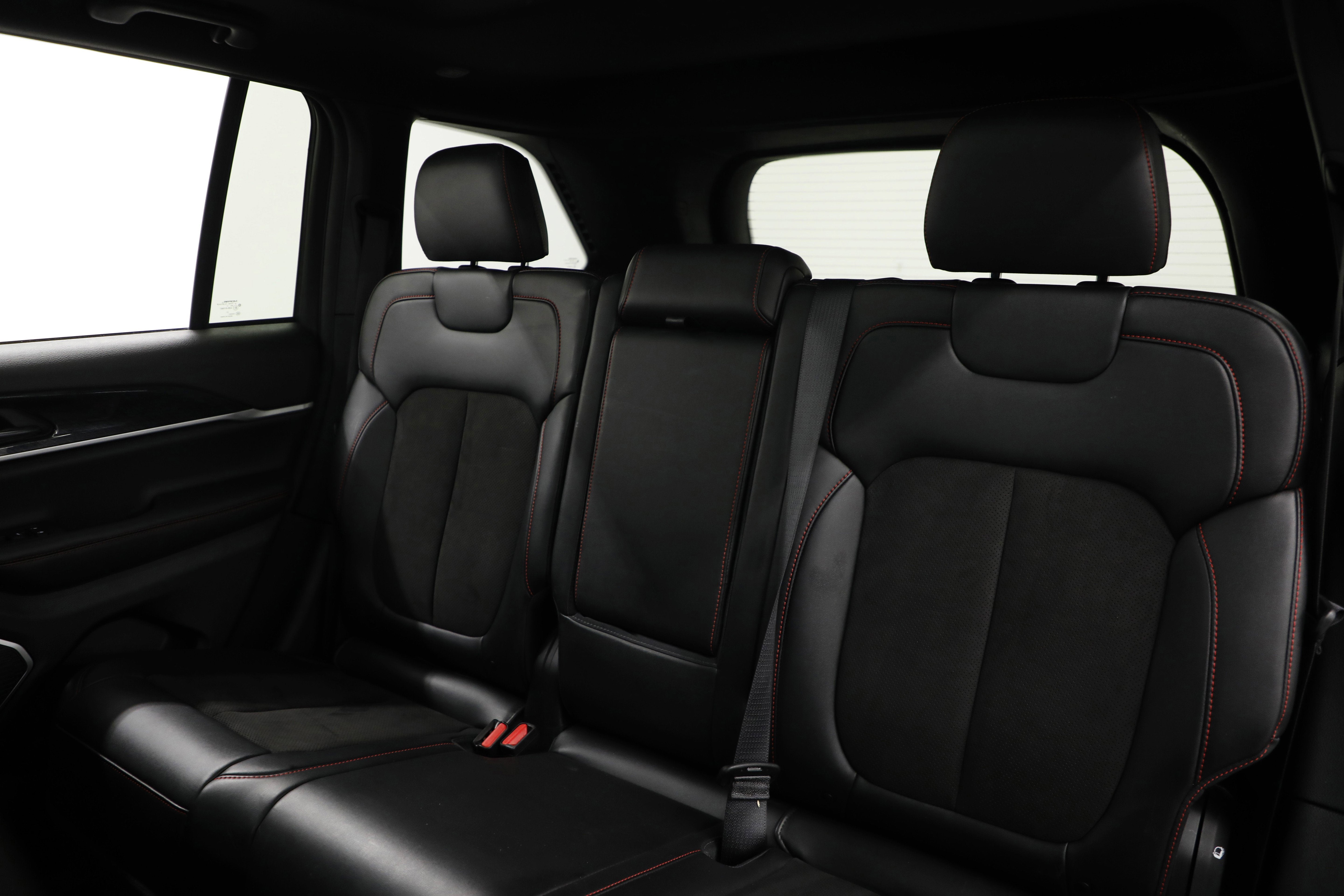 2022 Jeep Grand Cherokee Trailhawk