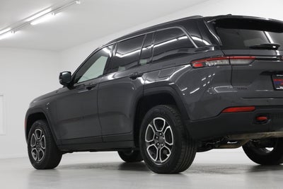 2022 Jeep Grand Cherokee Trailhawk