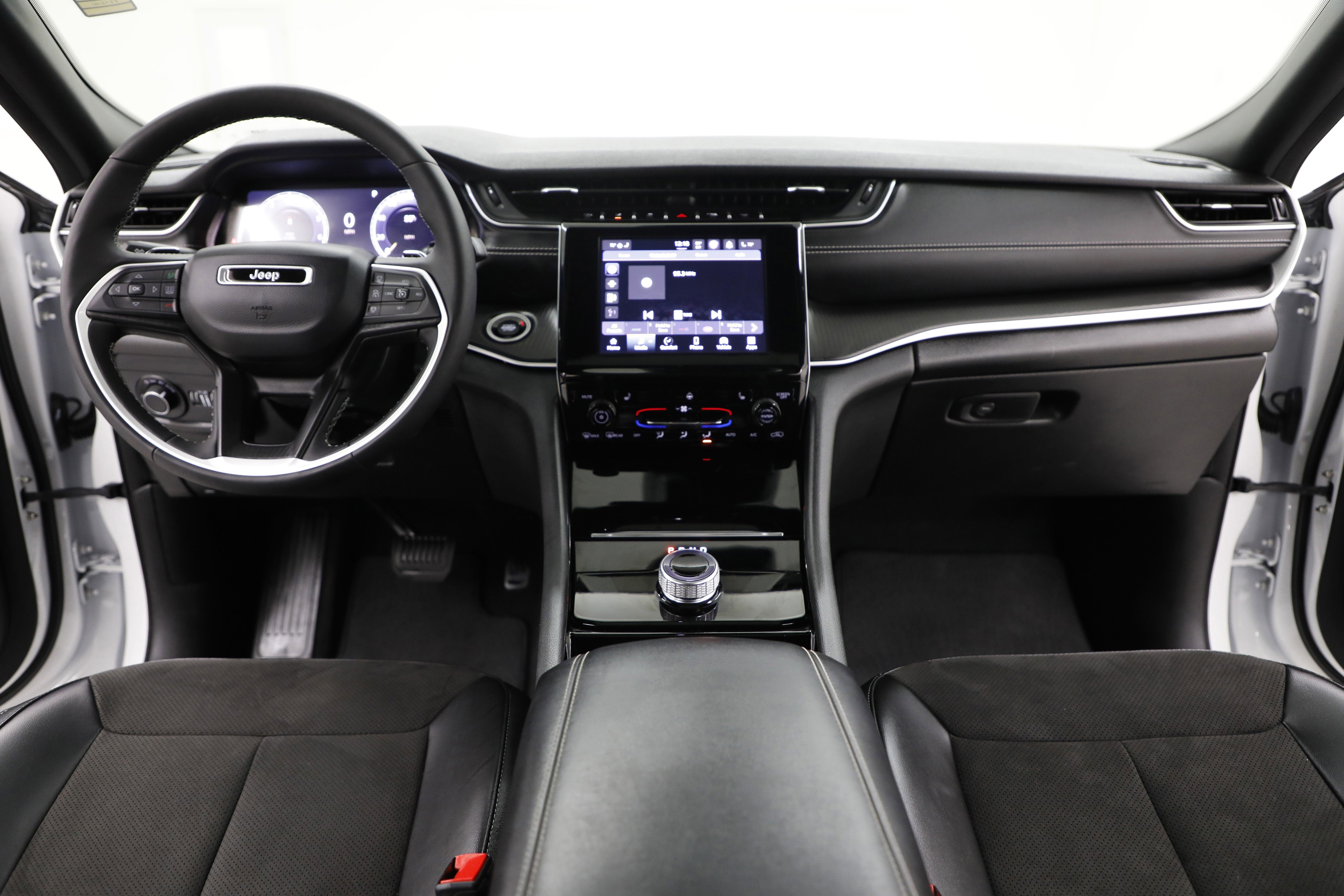 2023 Jeep Grand Cherokee L Altitude