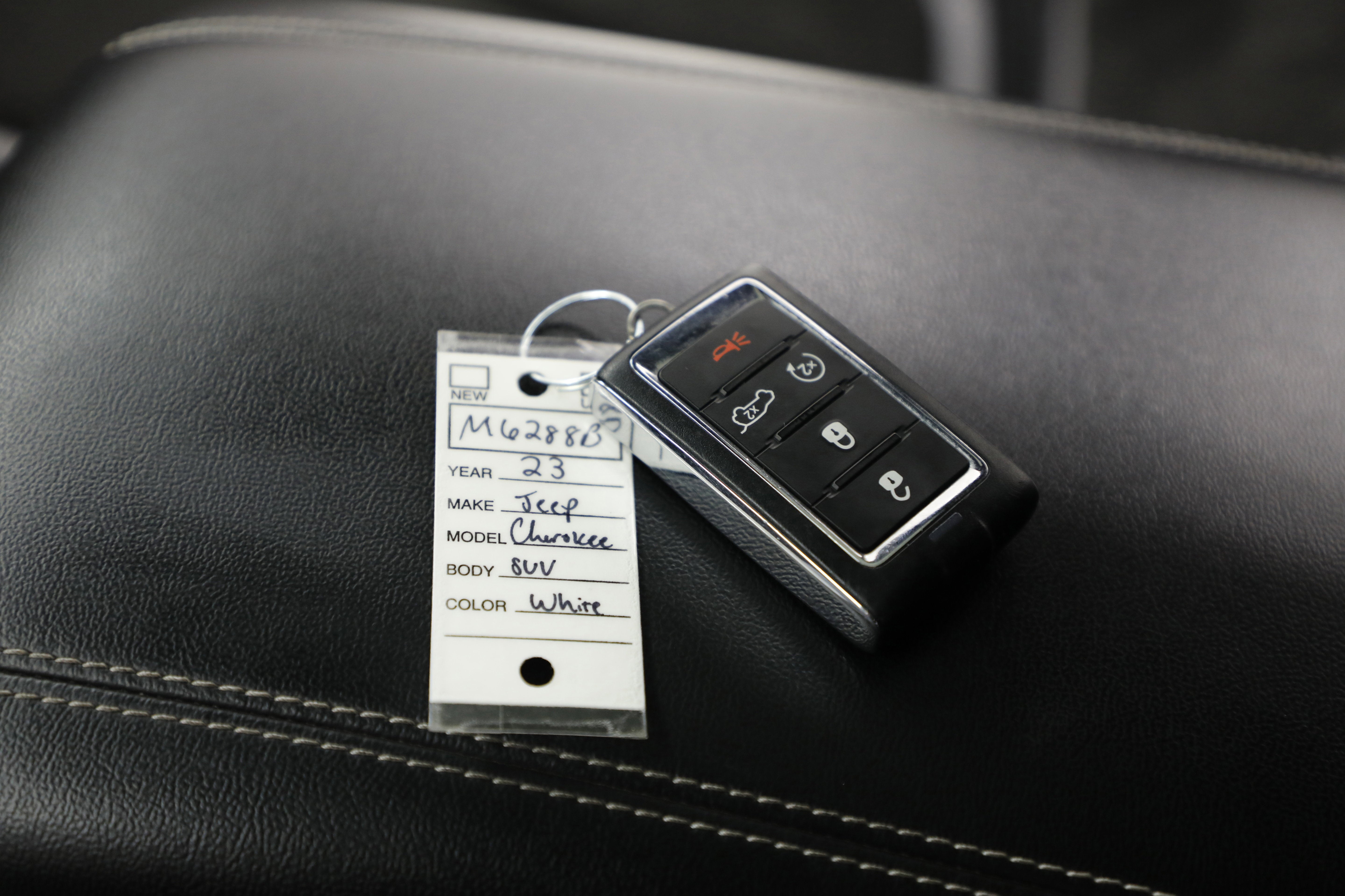 2023 Jeep Grand Cherokee L Altitude