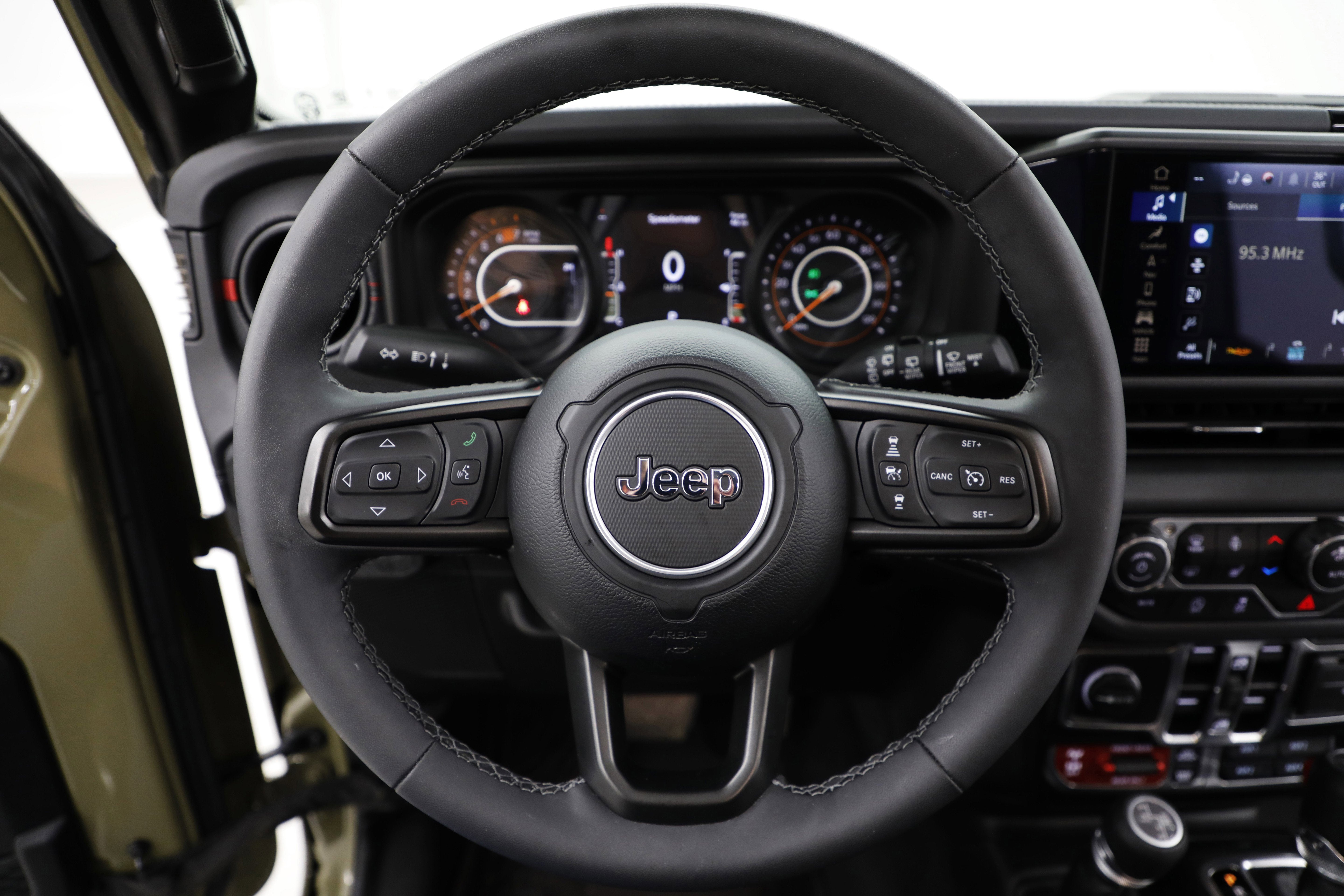 2025 Jeep Wrangler Rubicon X