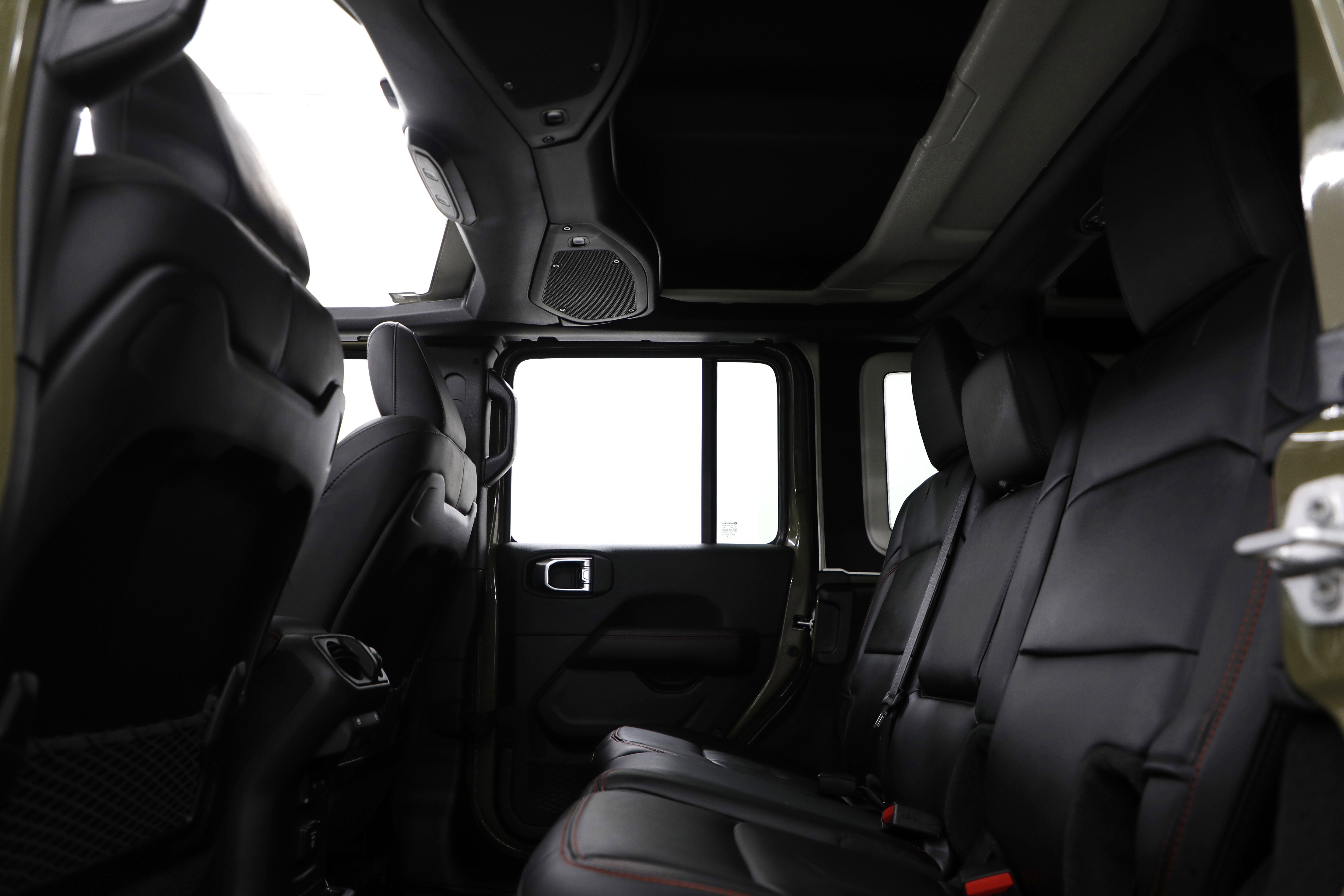 2025 Jeep Wrangler Rubicon X