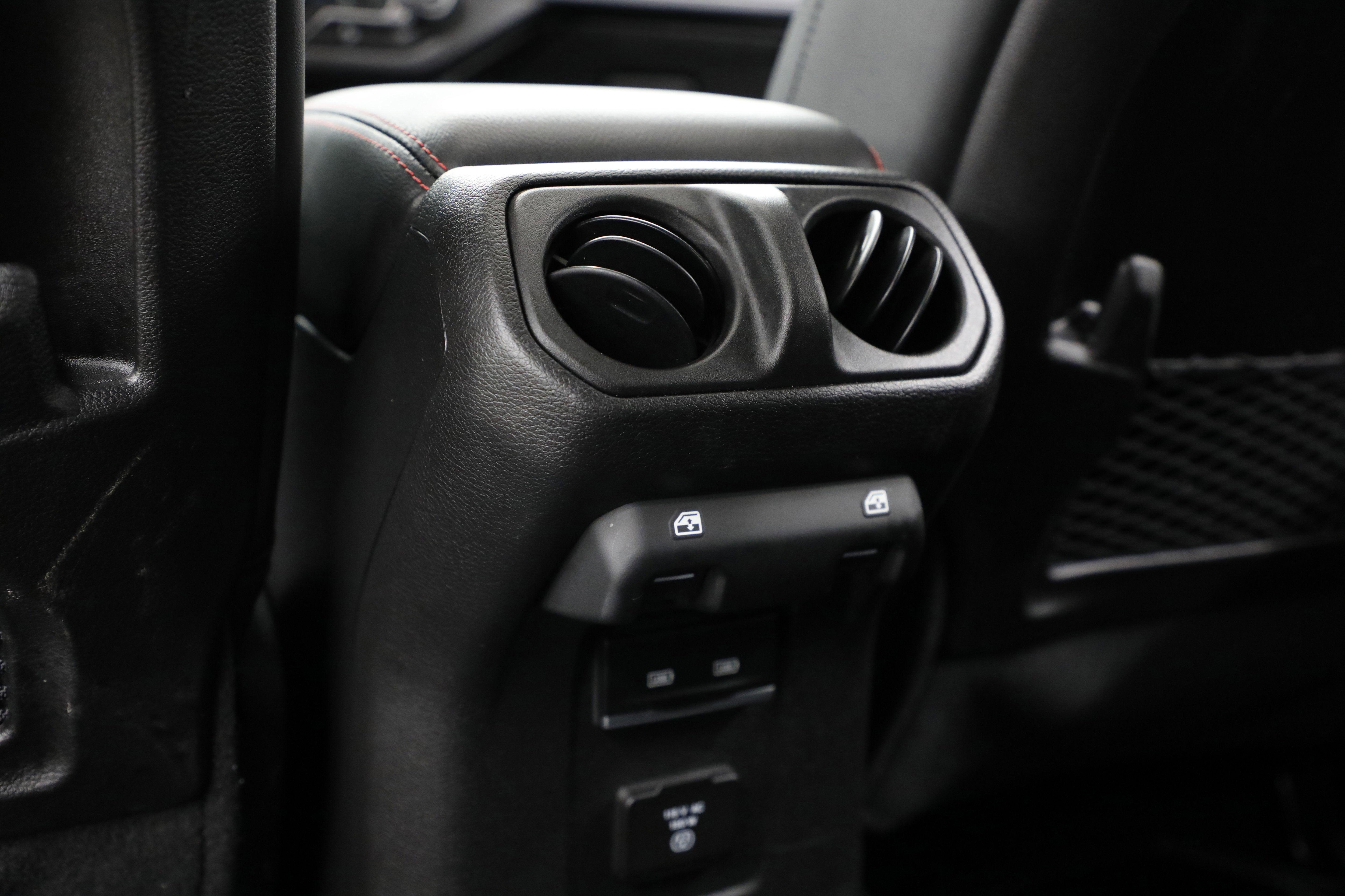 2025 Jeep Wrangler Rubicon X