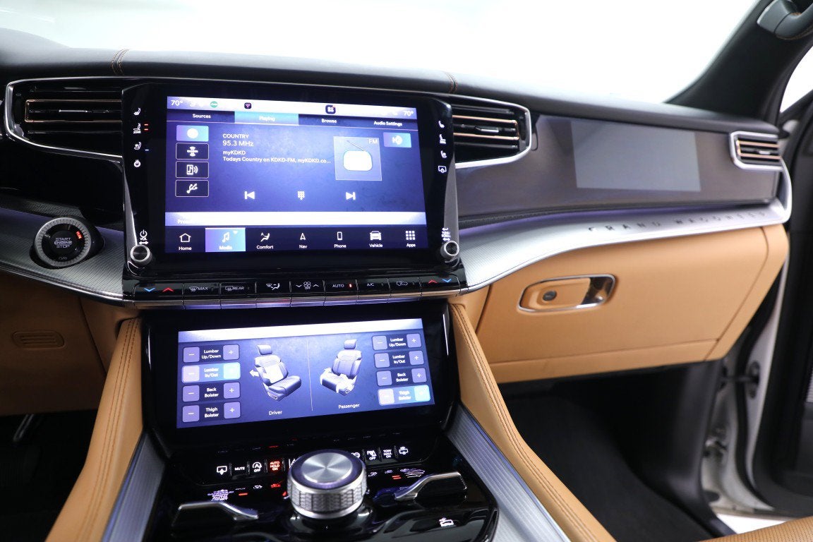 2023 Jeep Grand Wagoneer L Series III