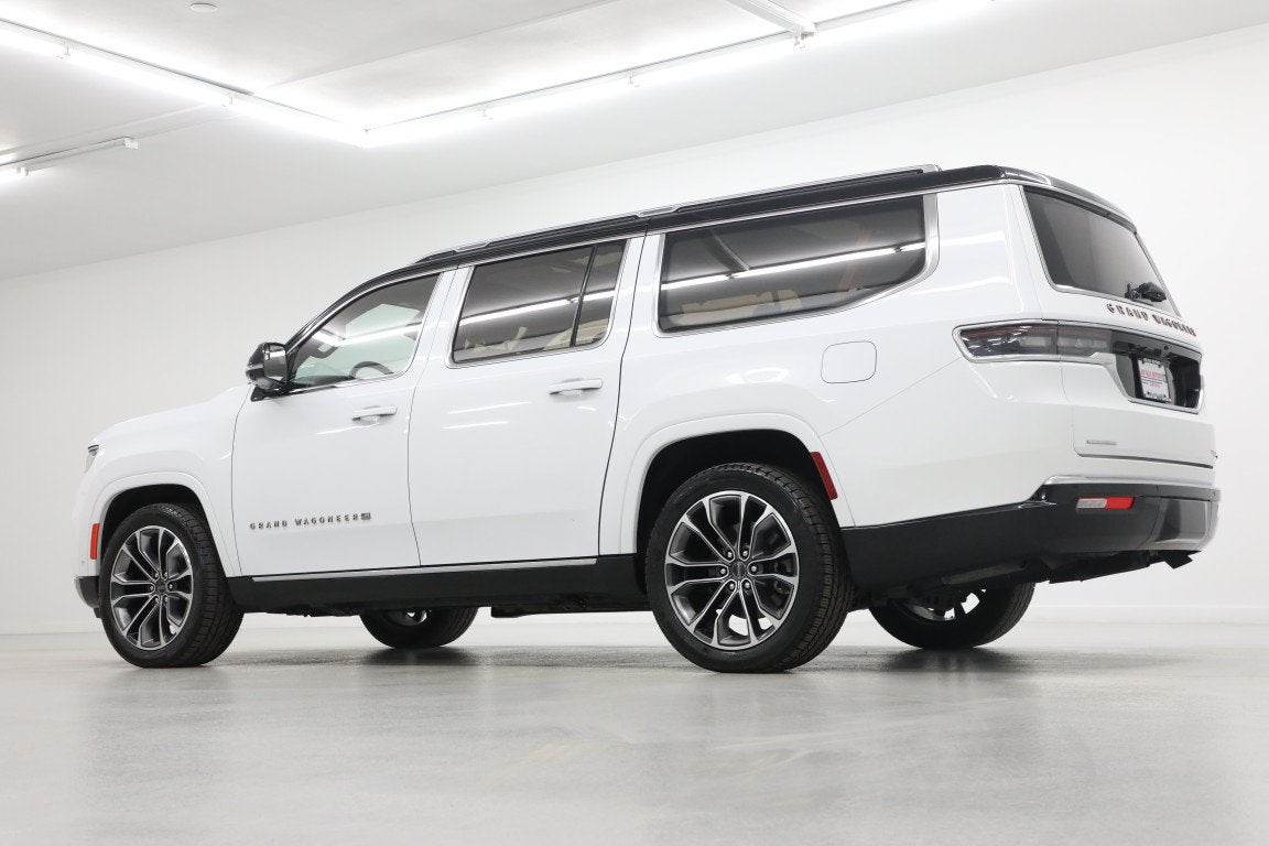 2023 Jeep Grand Wagoneer L Series III