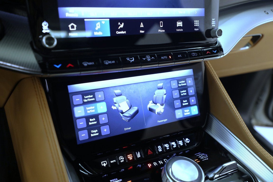 2023 Jeep Grand Wagoneer L Series III