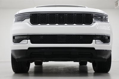 2023 Jeep Wagoneer Base