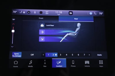 2023 Jeep Wagoneer Base