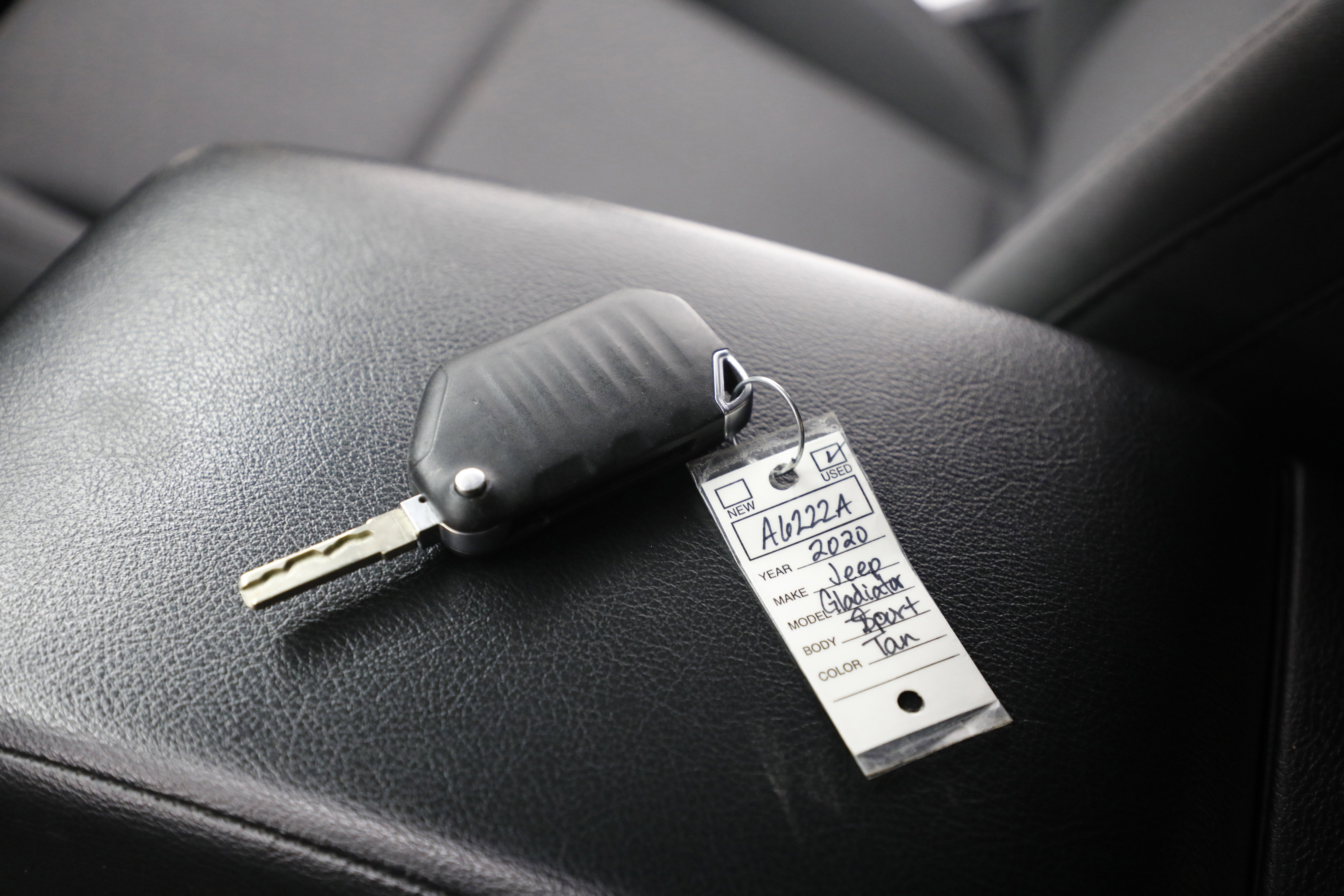 2020 Jeep Gladiator Sport