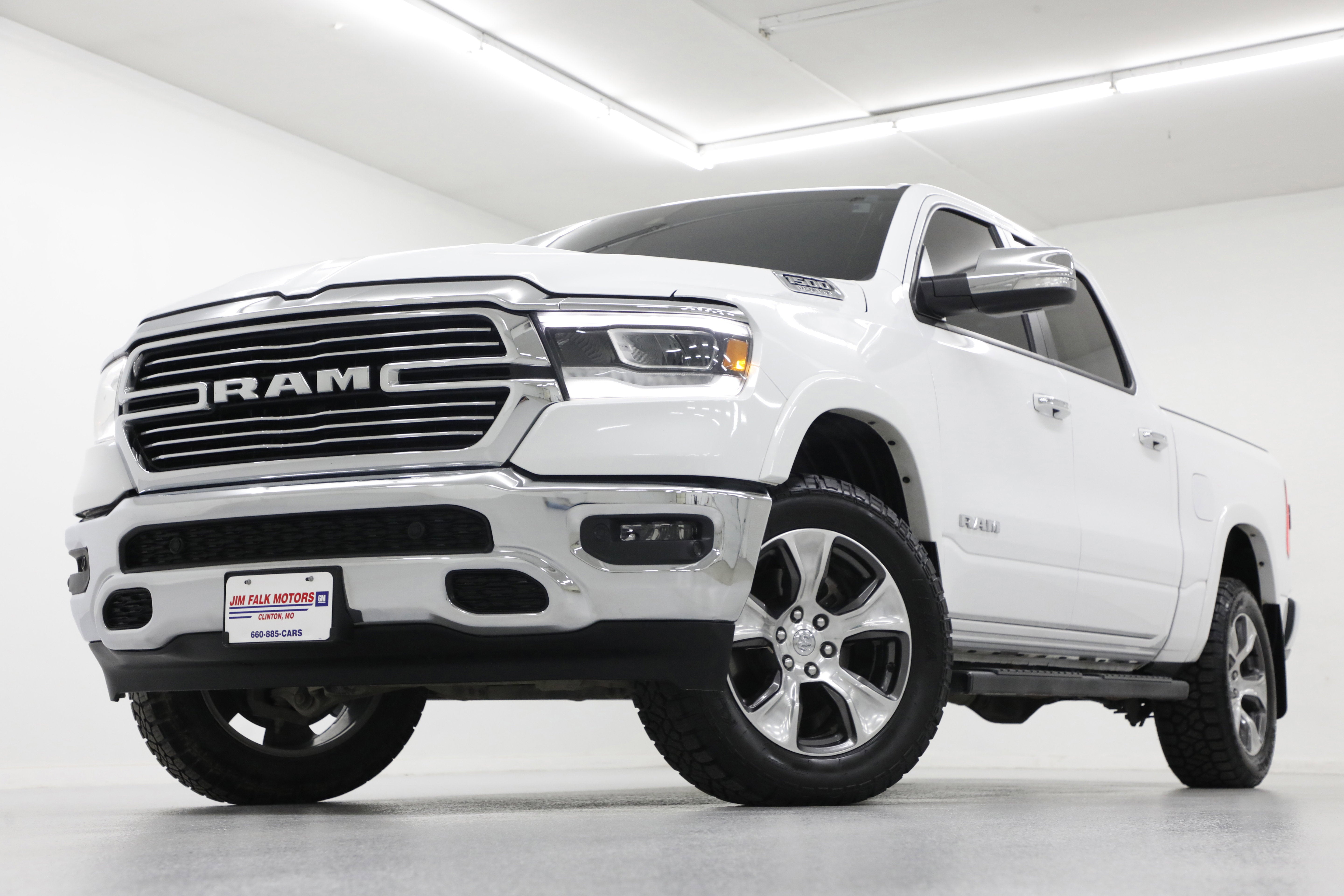 2021 RAM 1500 LARAM Base