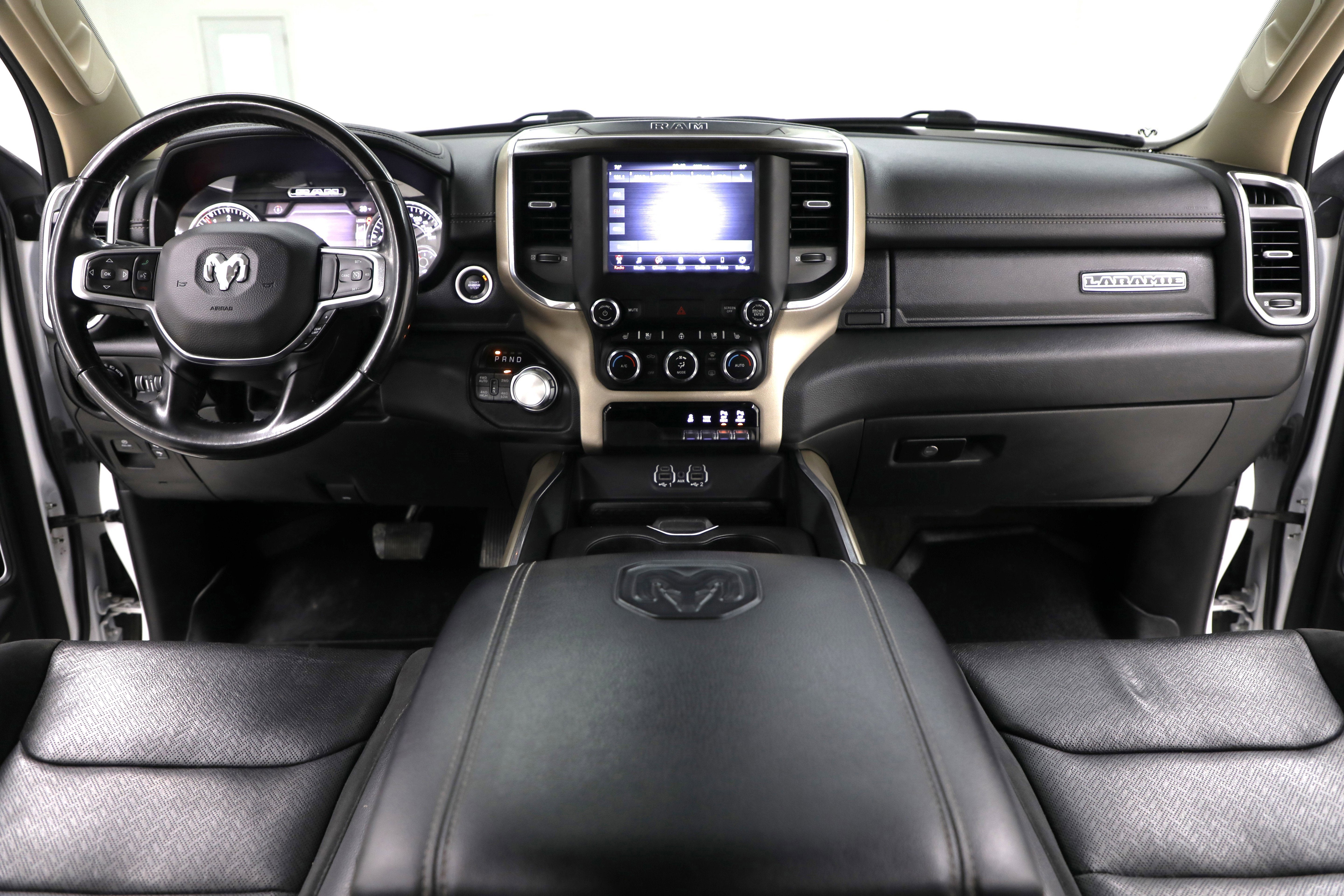 2021 RAM 1500 LARAM Base