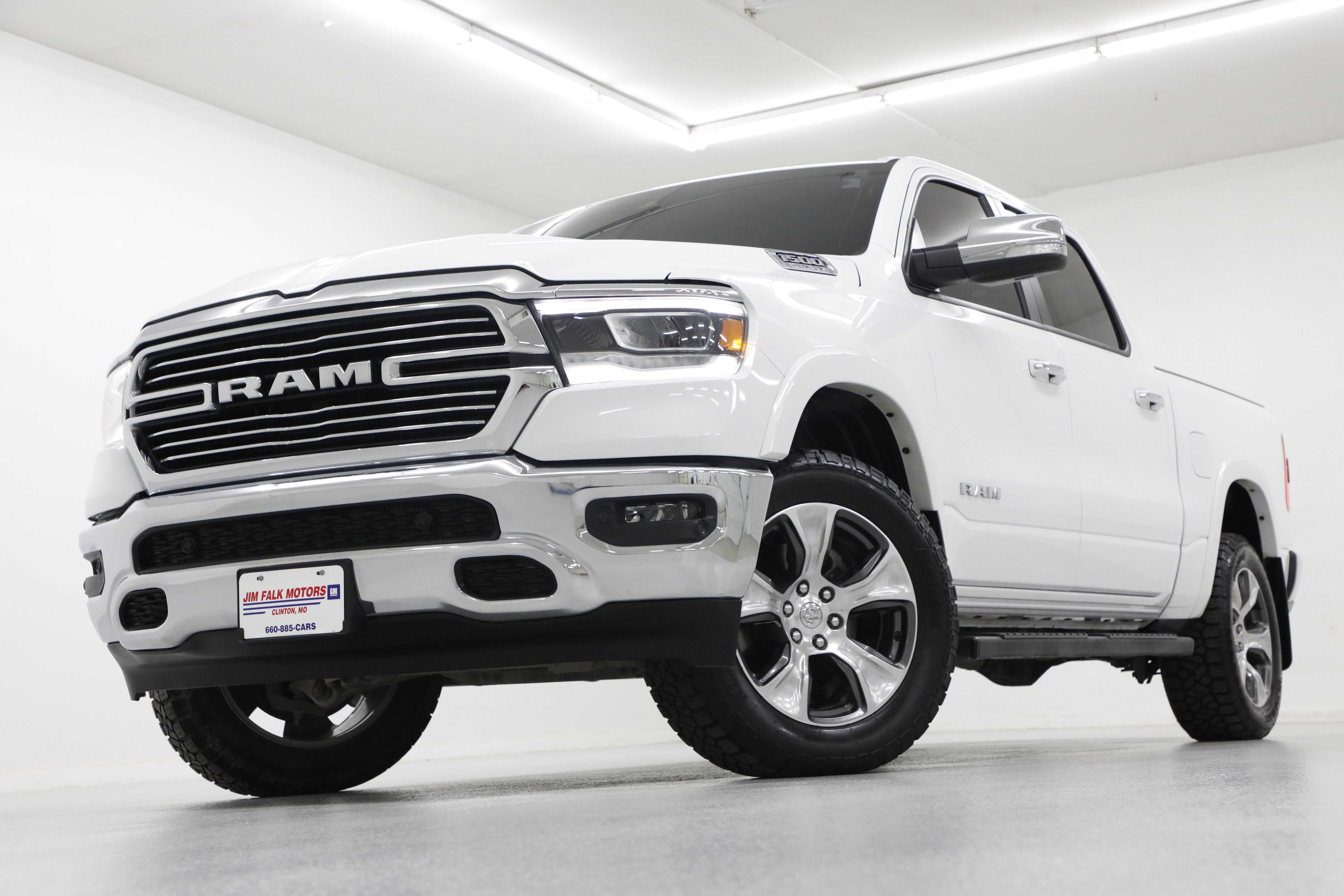 2021 RAM 1500 LARAM Base