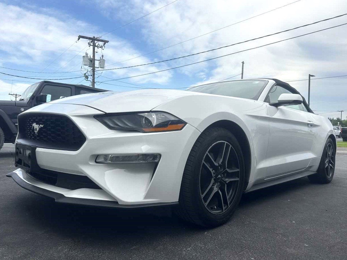 2020 Ford Mustang EcoBoost Premium Convertible's photo
