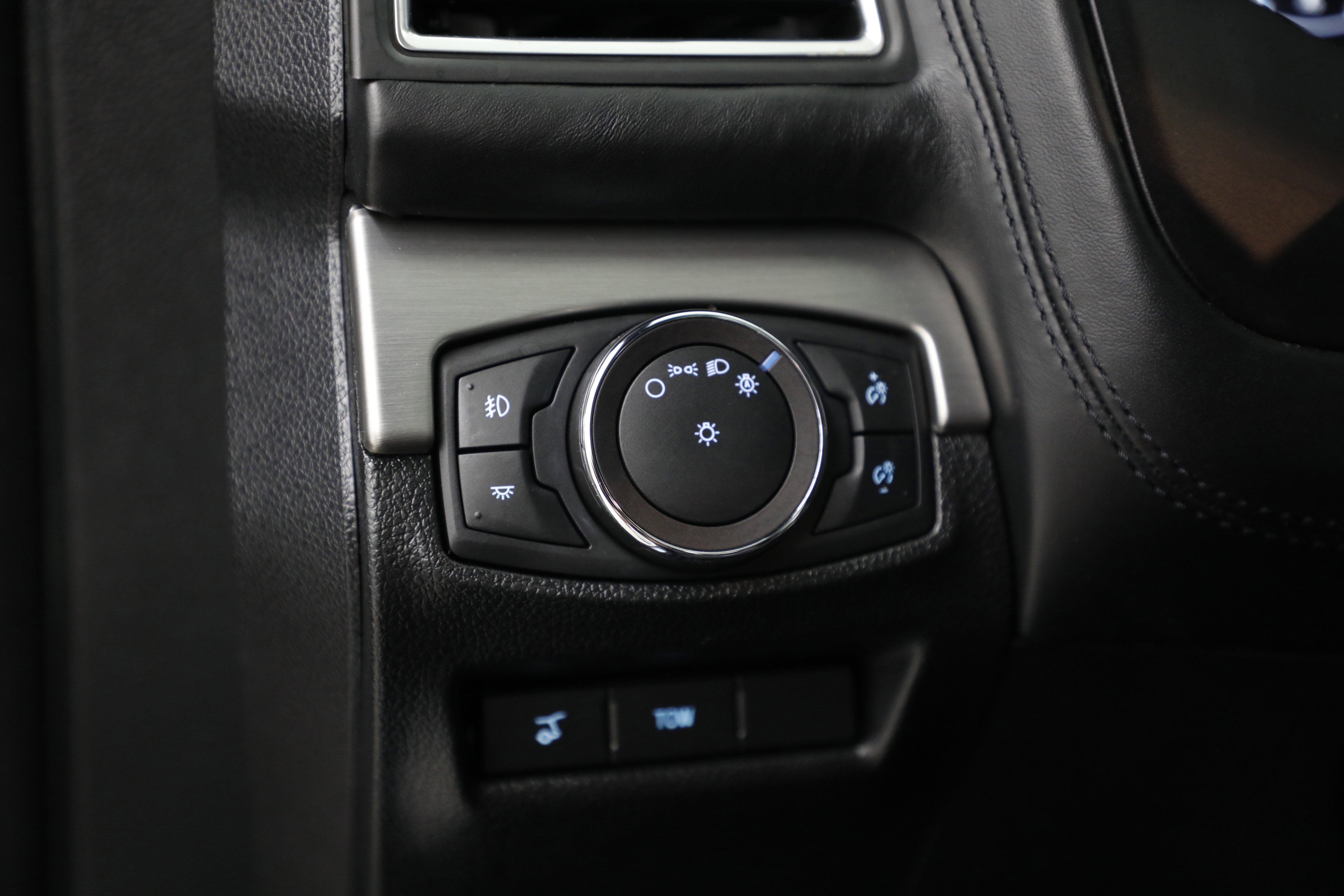 2019 Ford Explorer Platinum