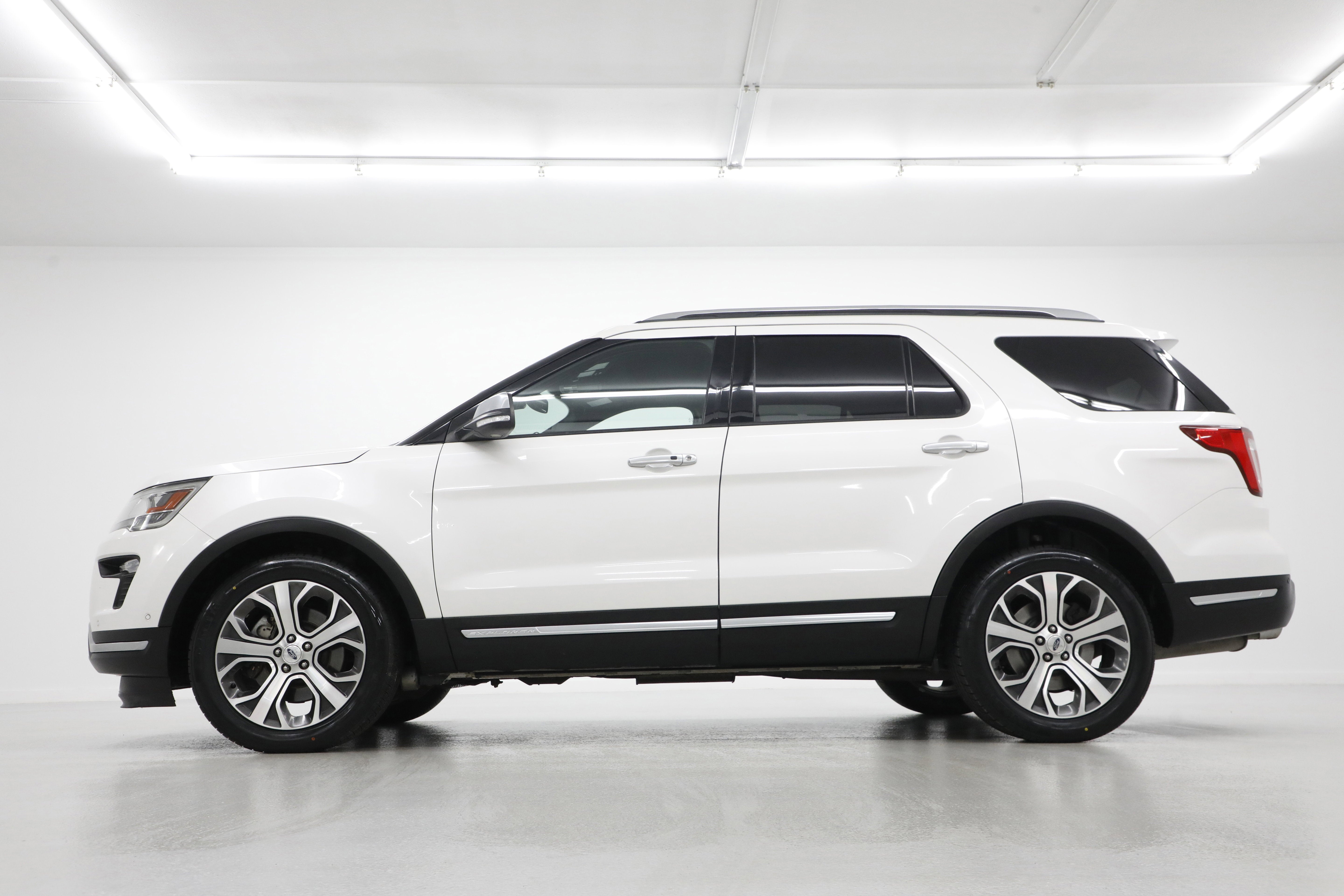 2019 Ford Explorer Platinum