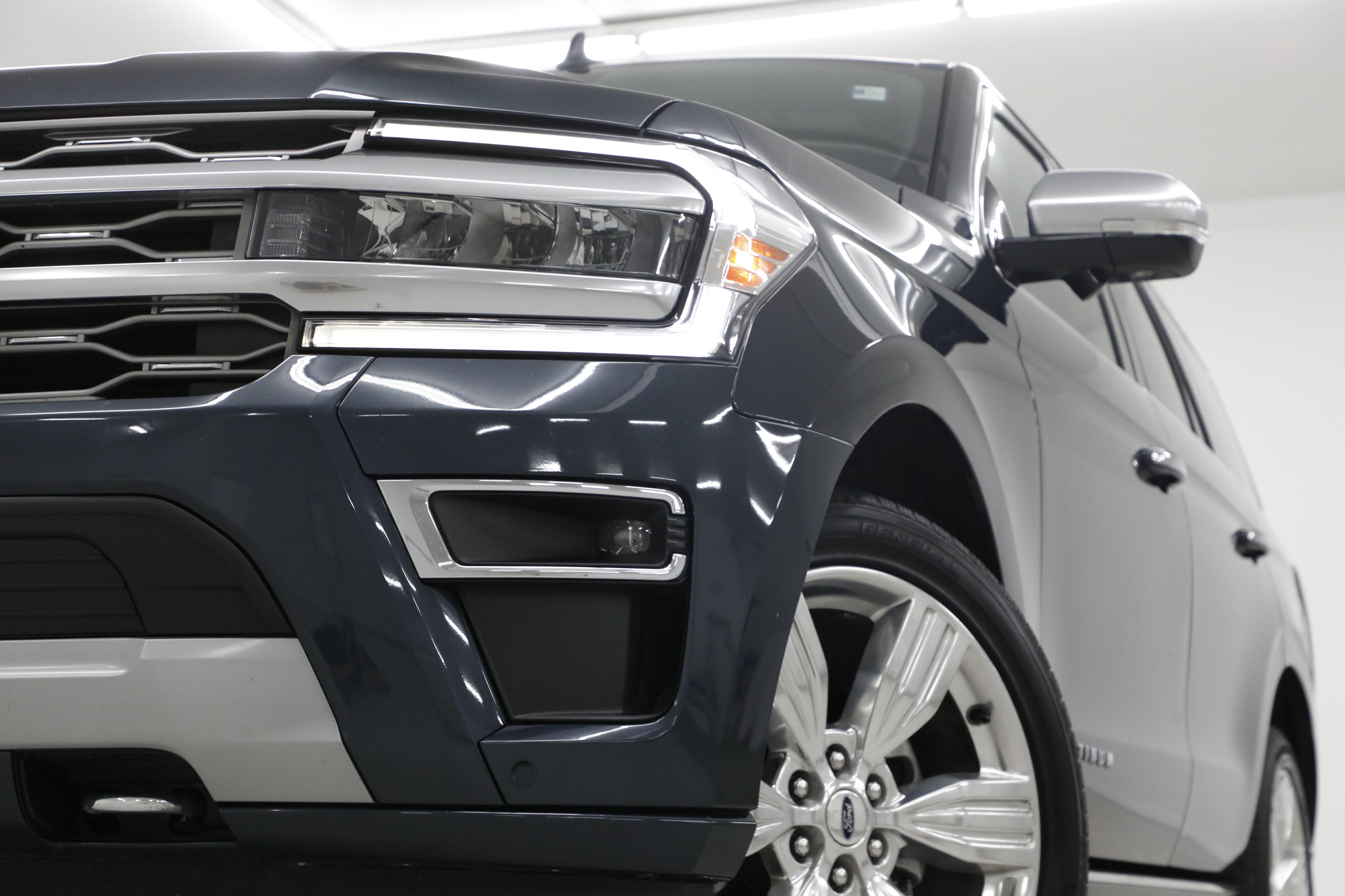 2023 Ford Expedition Platinum
