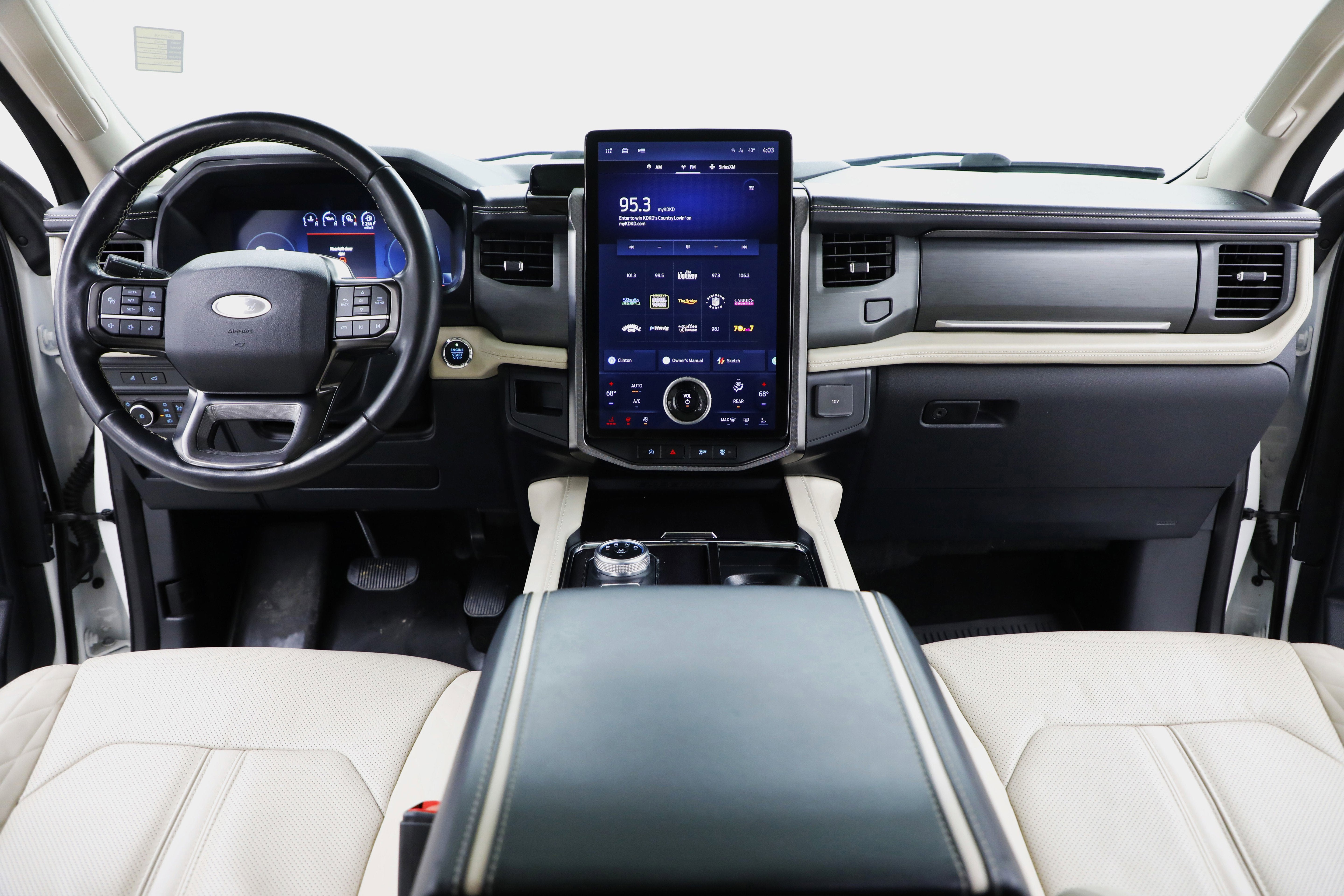 2023 Ford Expedition Platinum