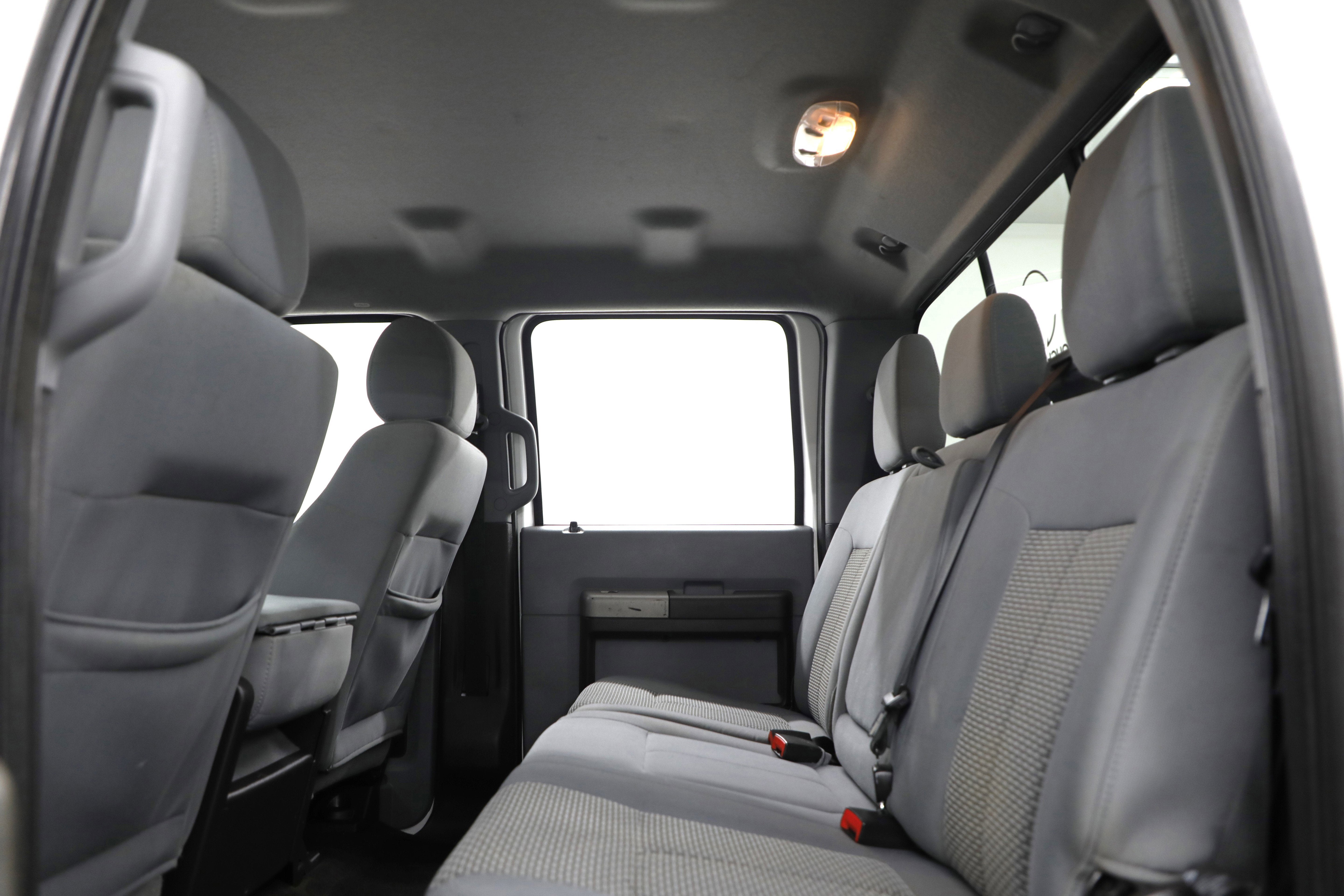 2016 Ford Super Duty F-250 SRW Lariat