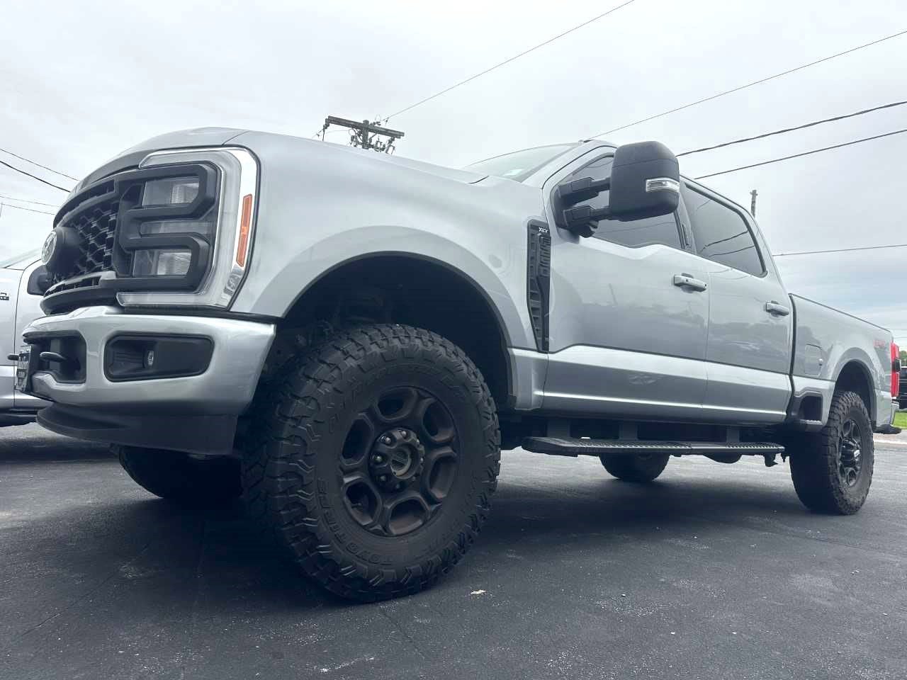 2023 Ford F-250 XLT 4x4 Crew Cab 6-3/4' Box's photo