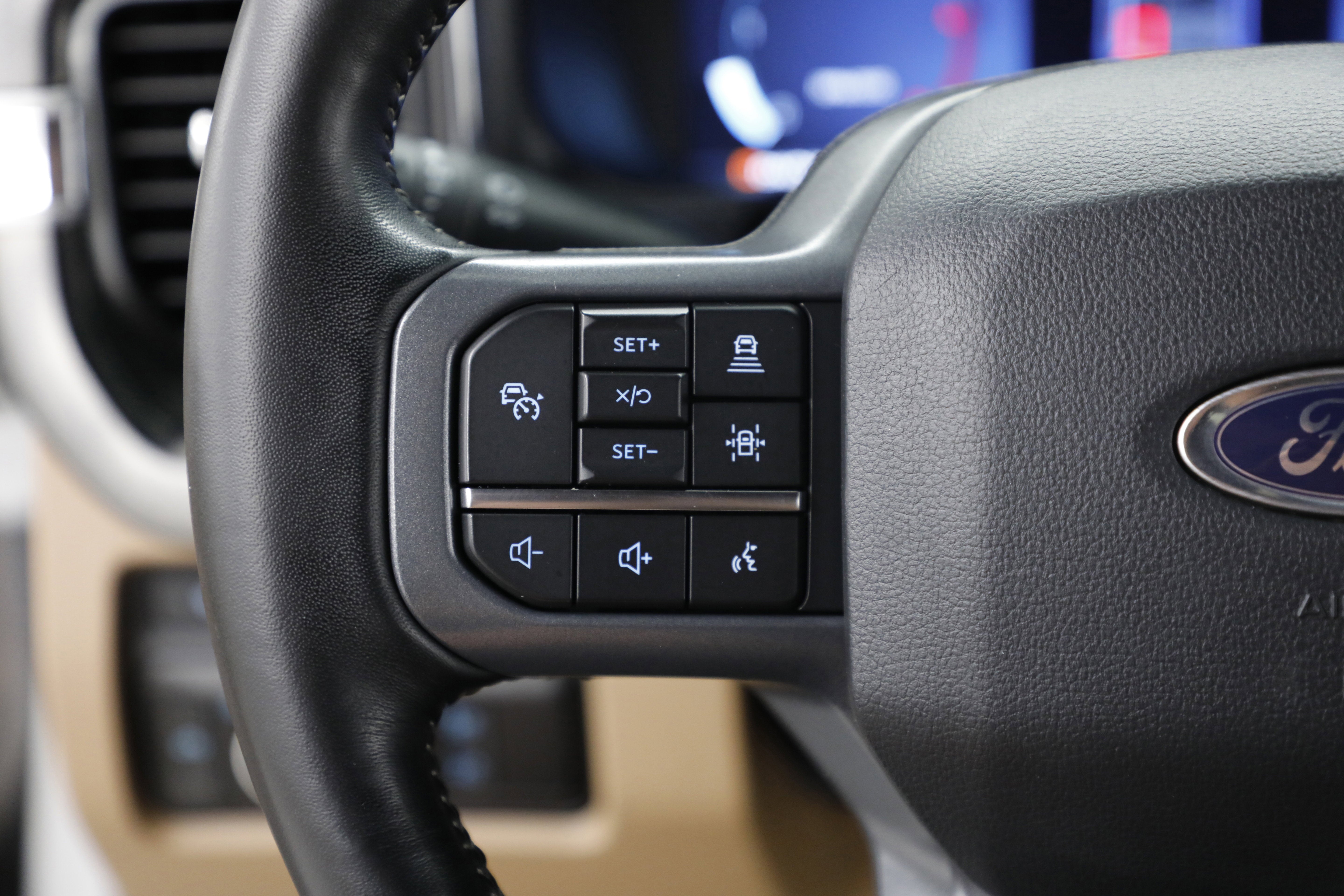 2023 Ford Super Duty F-350 SRW XL