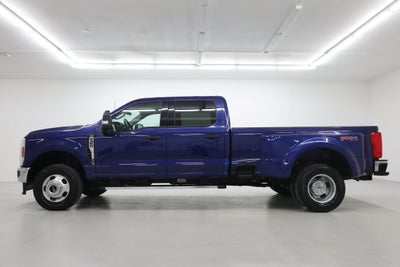 2026 Ford Super Duty F-350 DRW XL