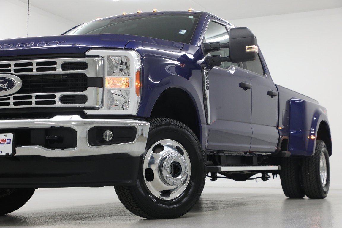 2026 Ford Super Duty F-350 DRW XL