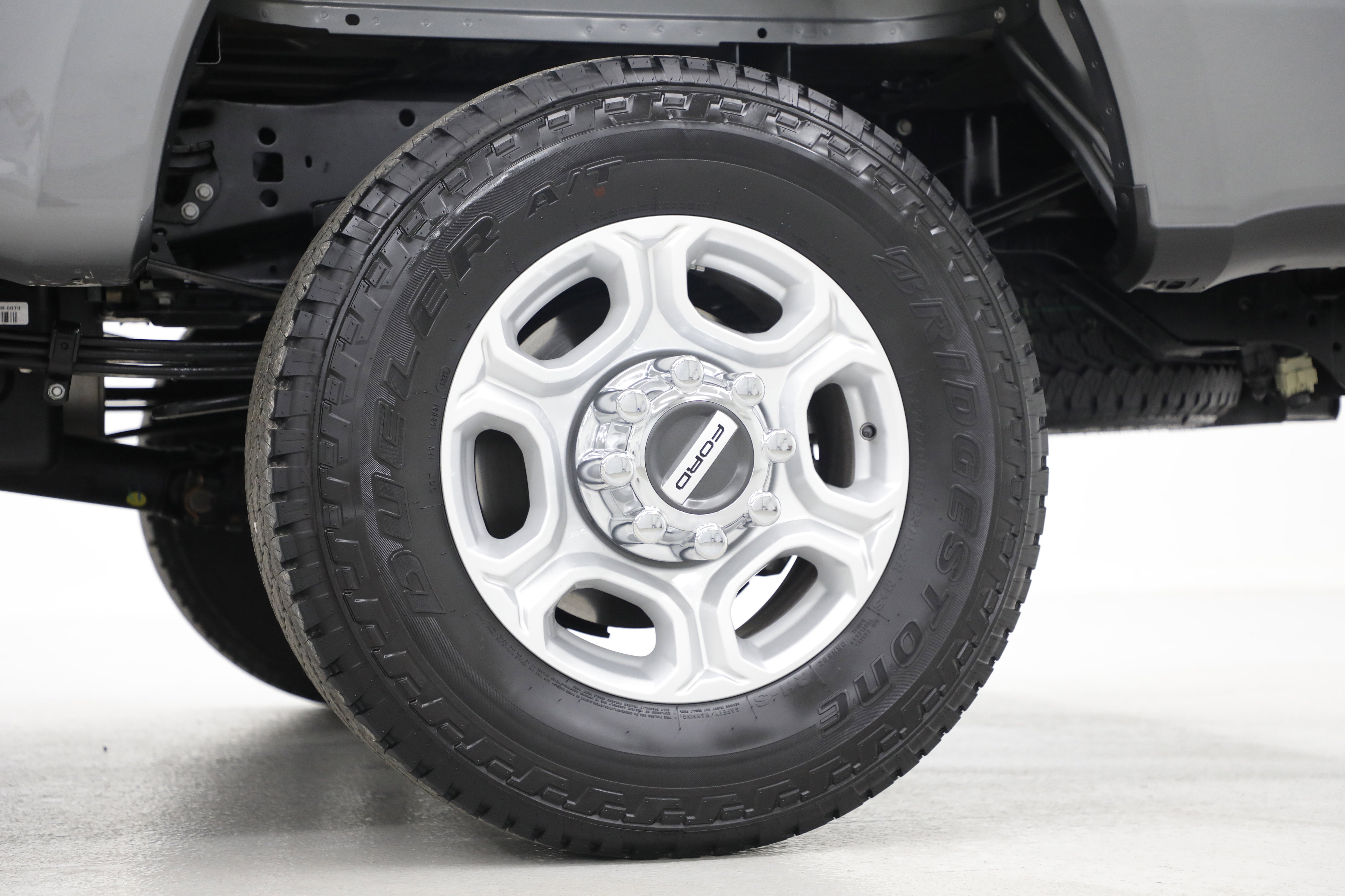 2025 Ford Super Duty F-350 SRW XL