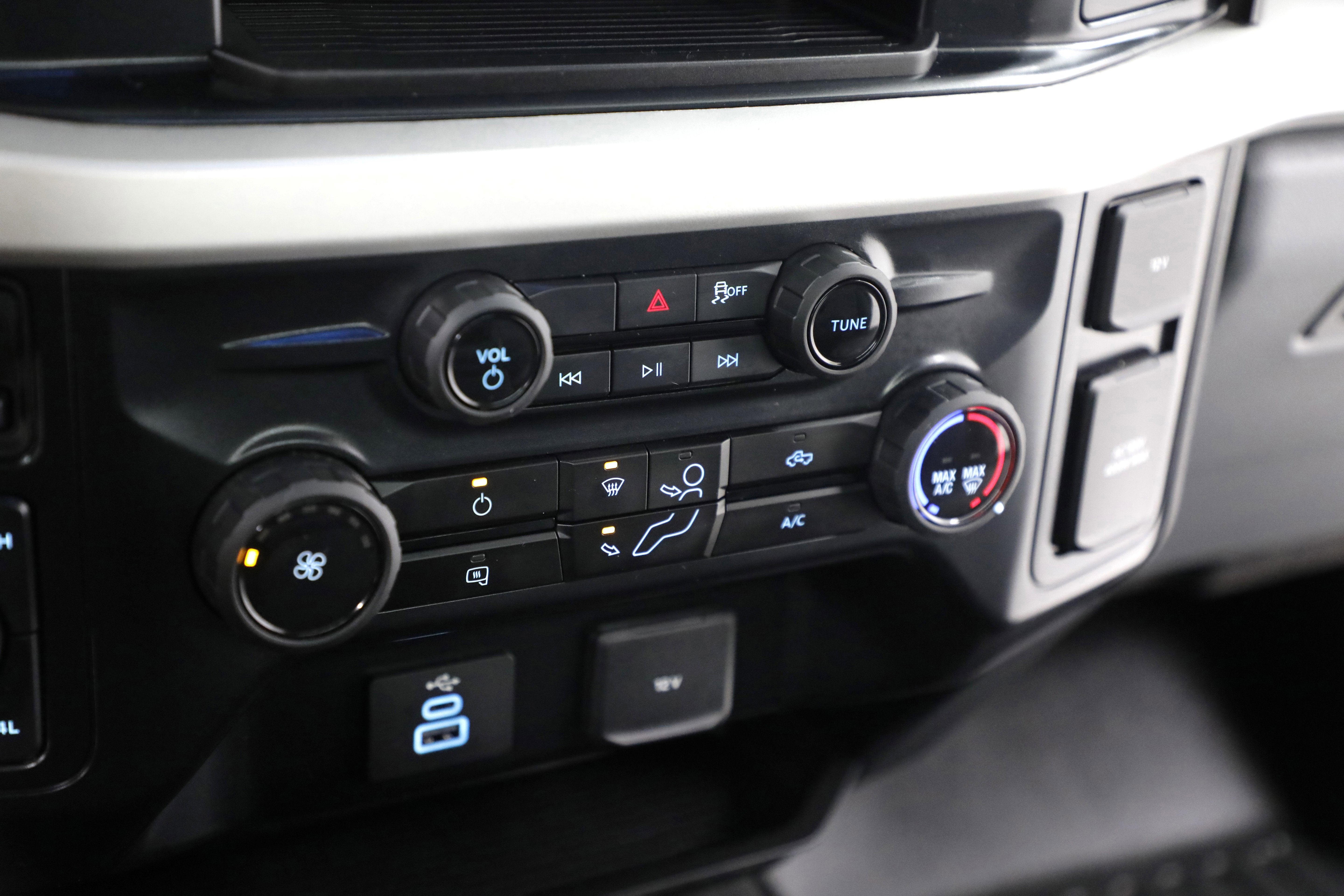 2025 Ford Super Duty F-350 SRW XL