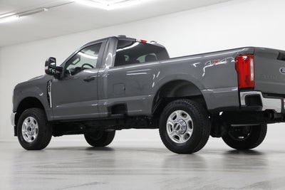 2025 Ford Super Duty F-350 SRW XL