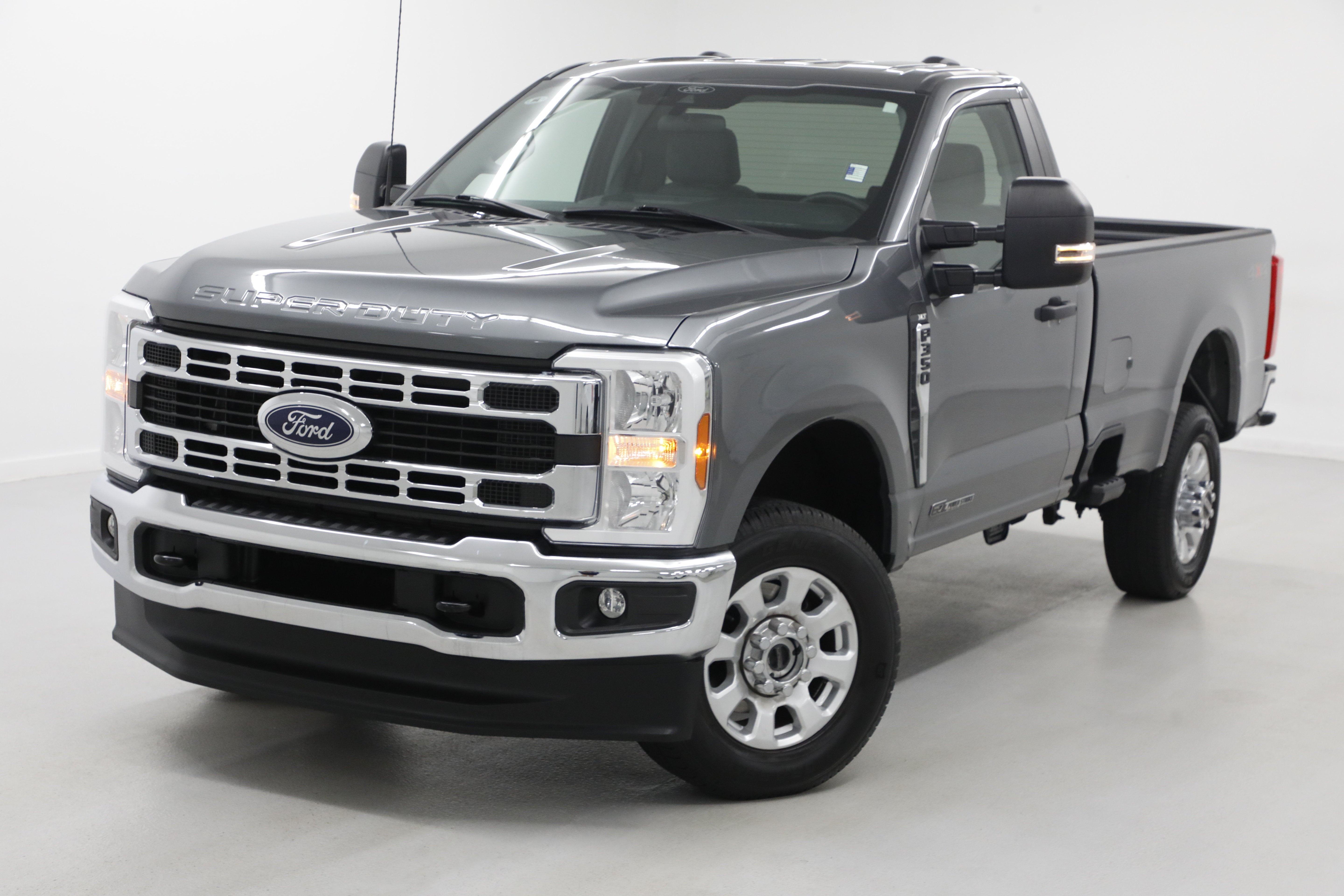 2024 Ford Super Duty F-350 SRW XL