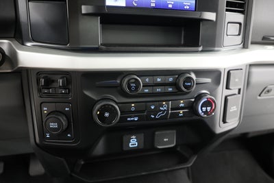 2024 Ford Super Duty F-350 SRW XL