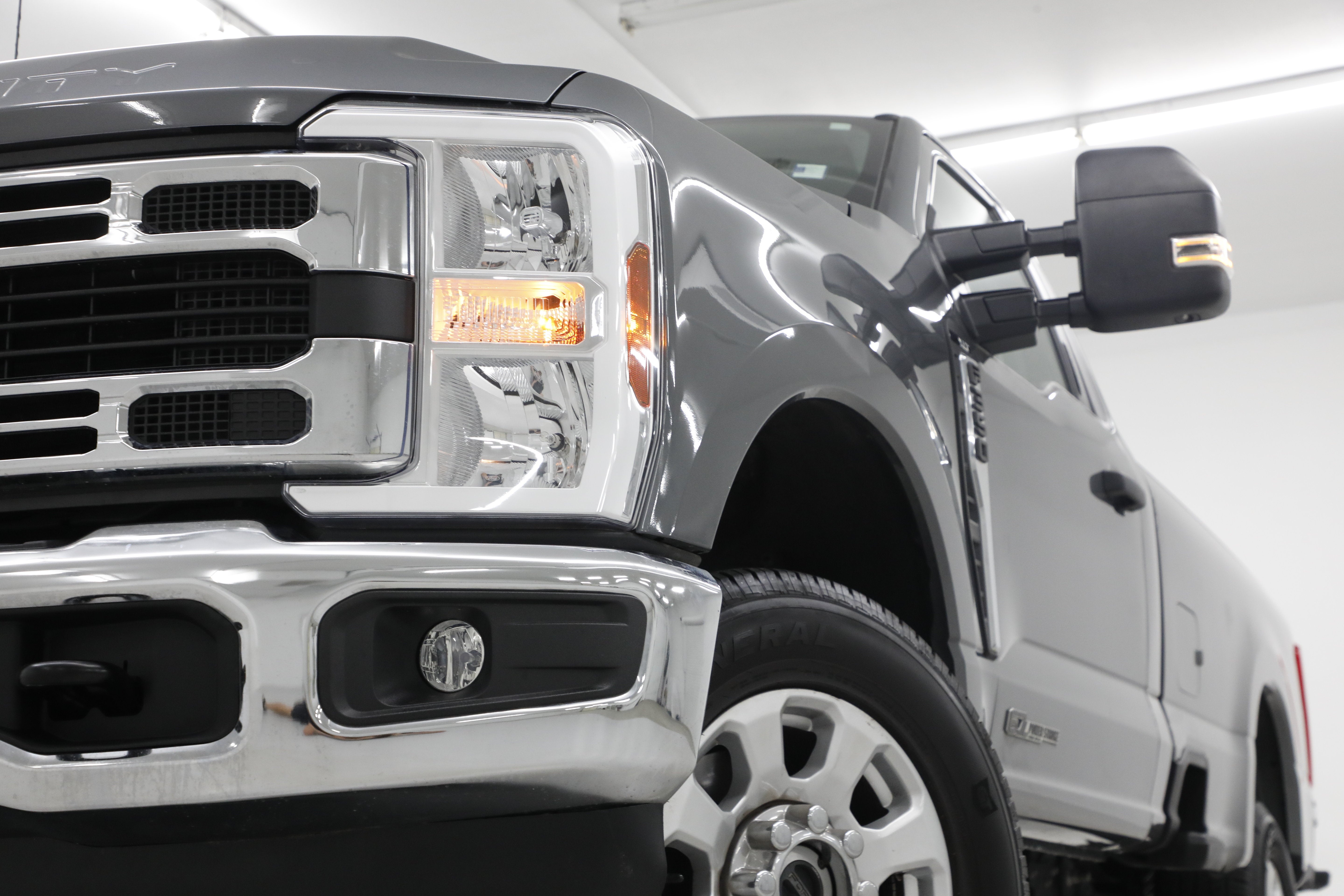 2024 Ford Super Duty F-350 SRW XL