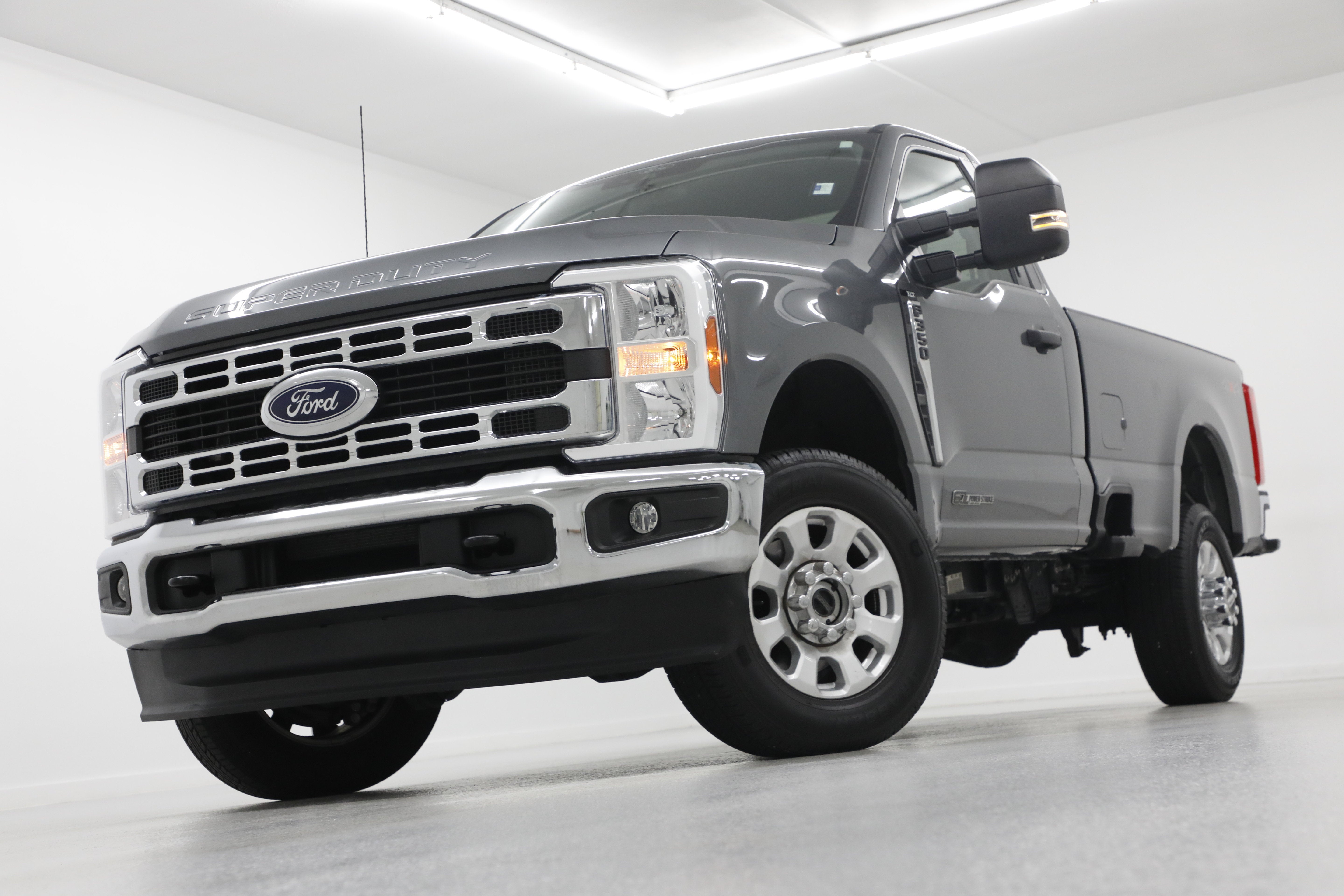2024 Ford Super Duty F-350 SRW XL