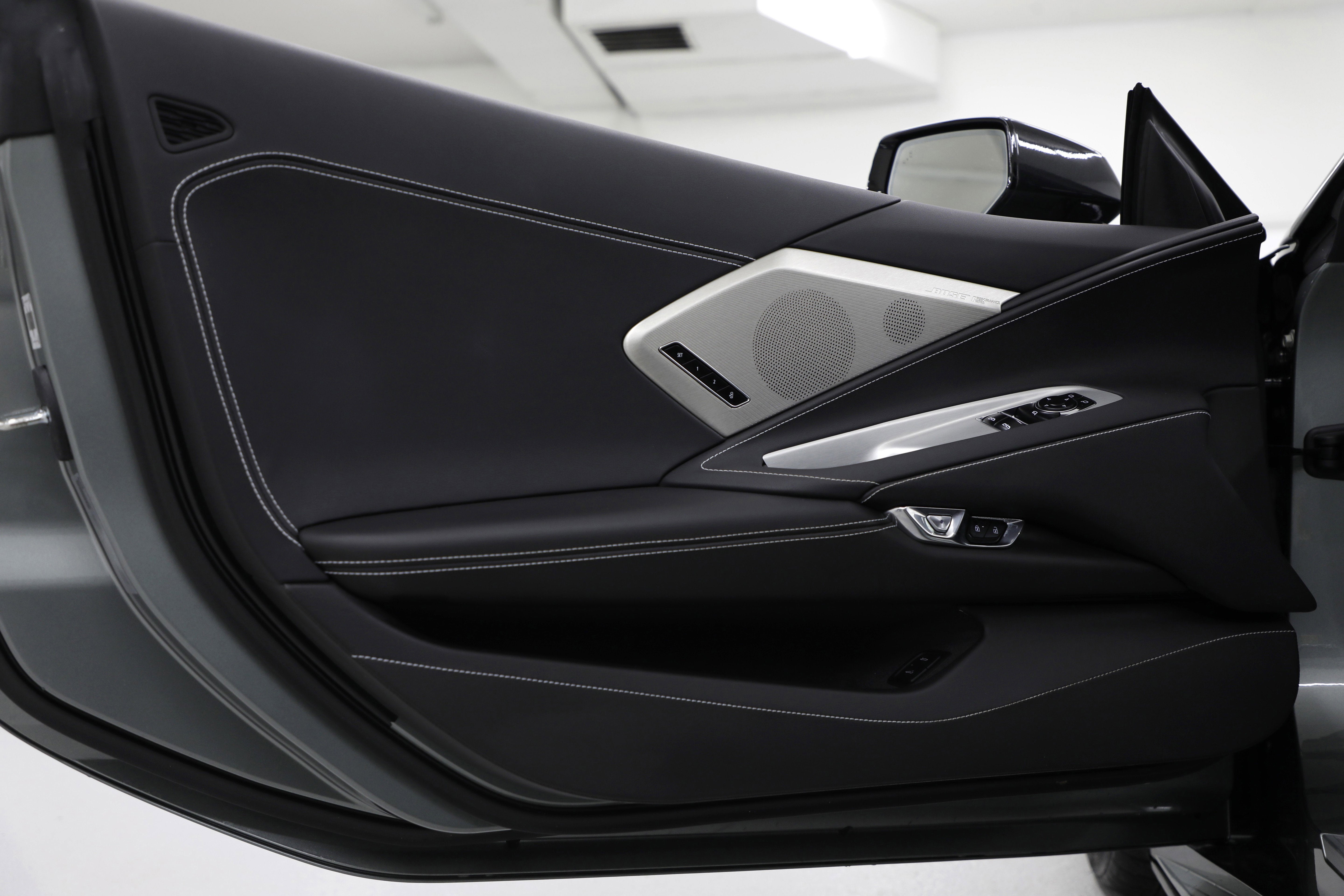 2023 Chevrolet Corvette Stingray 2LT