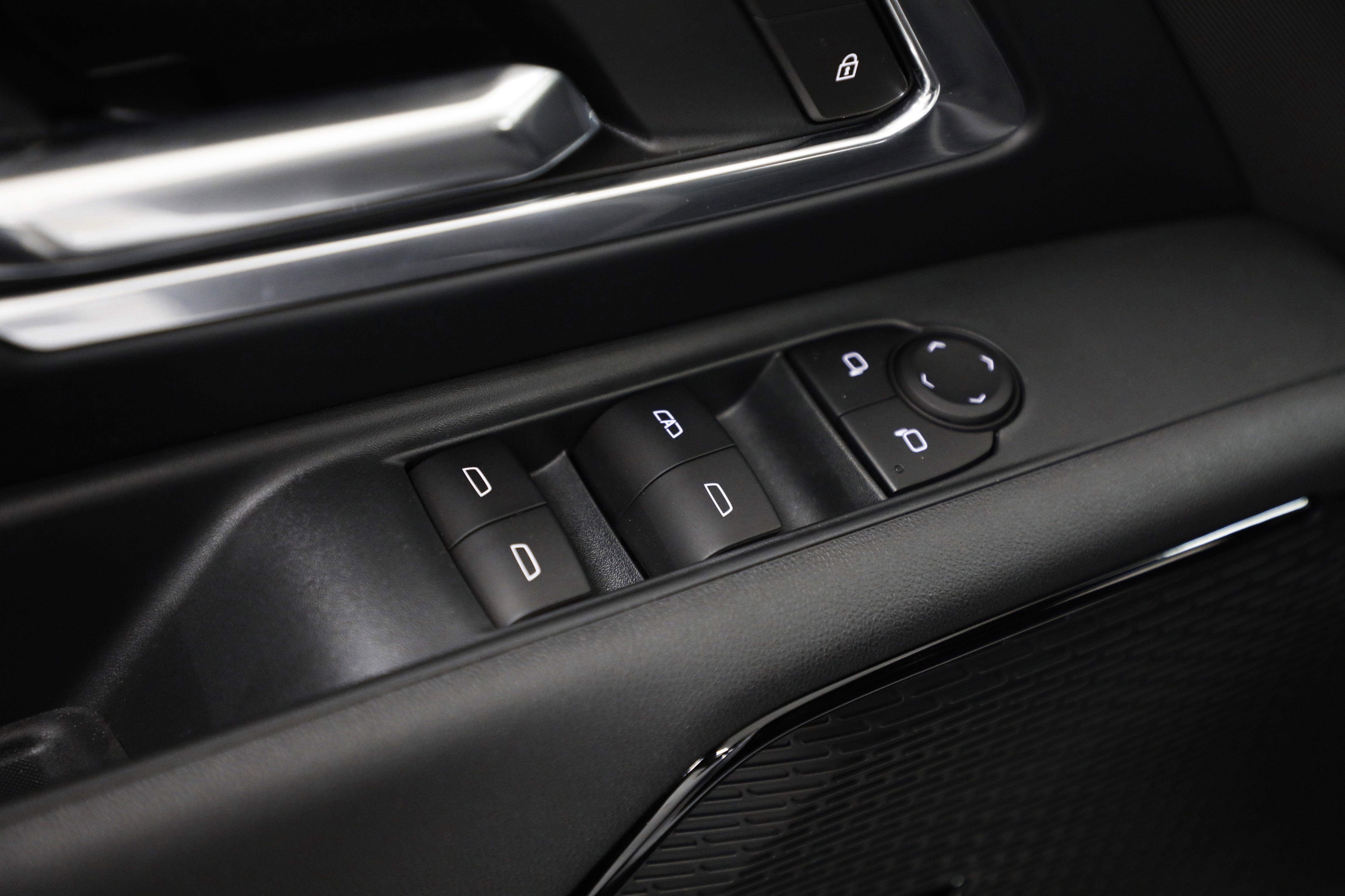 2026 Chevrolet Silverado EV LT - Standard Range