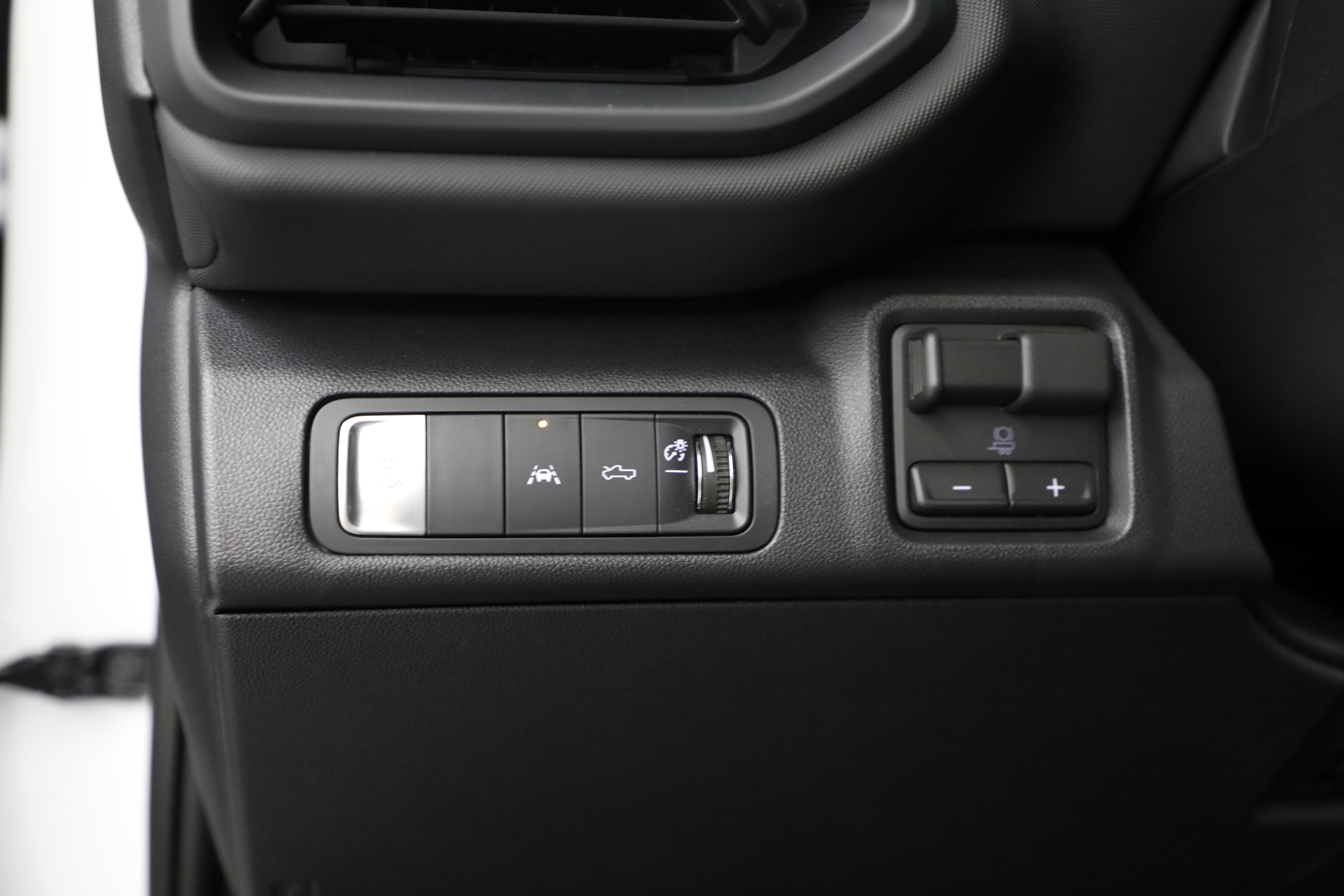 2026 Chevrolet Silverado EV LT - Standard Range