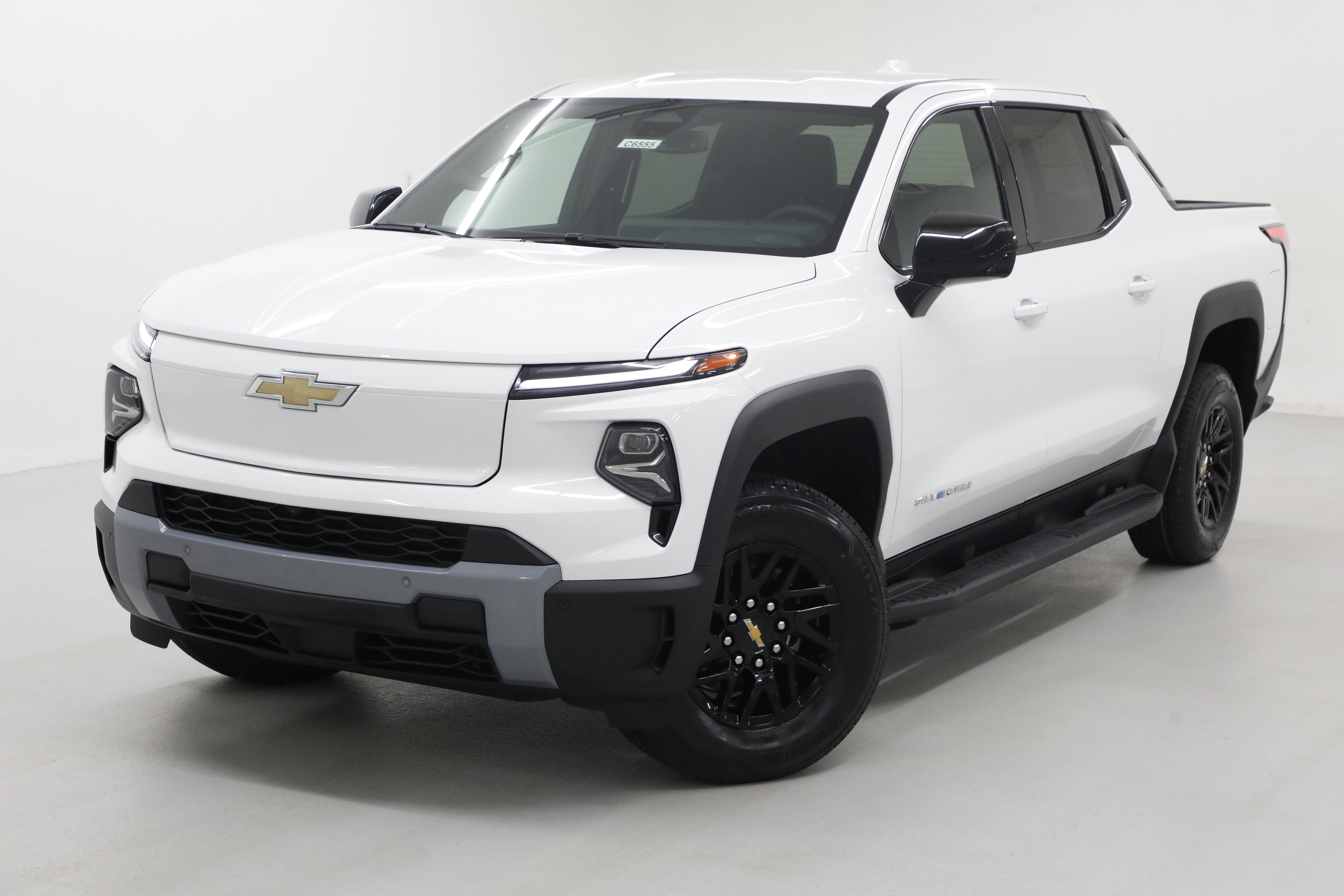 2026 Chevrolet Silverado EV LT - Standard Range