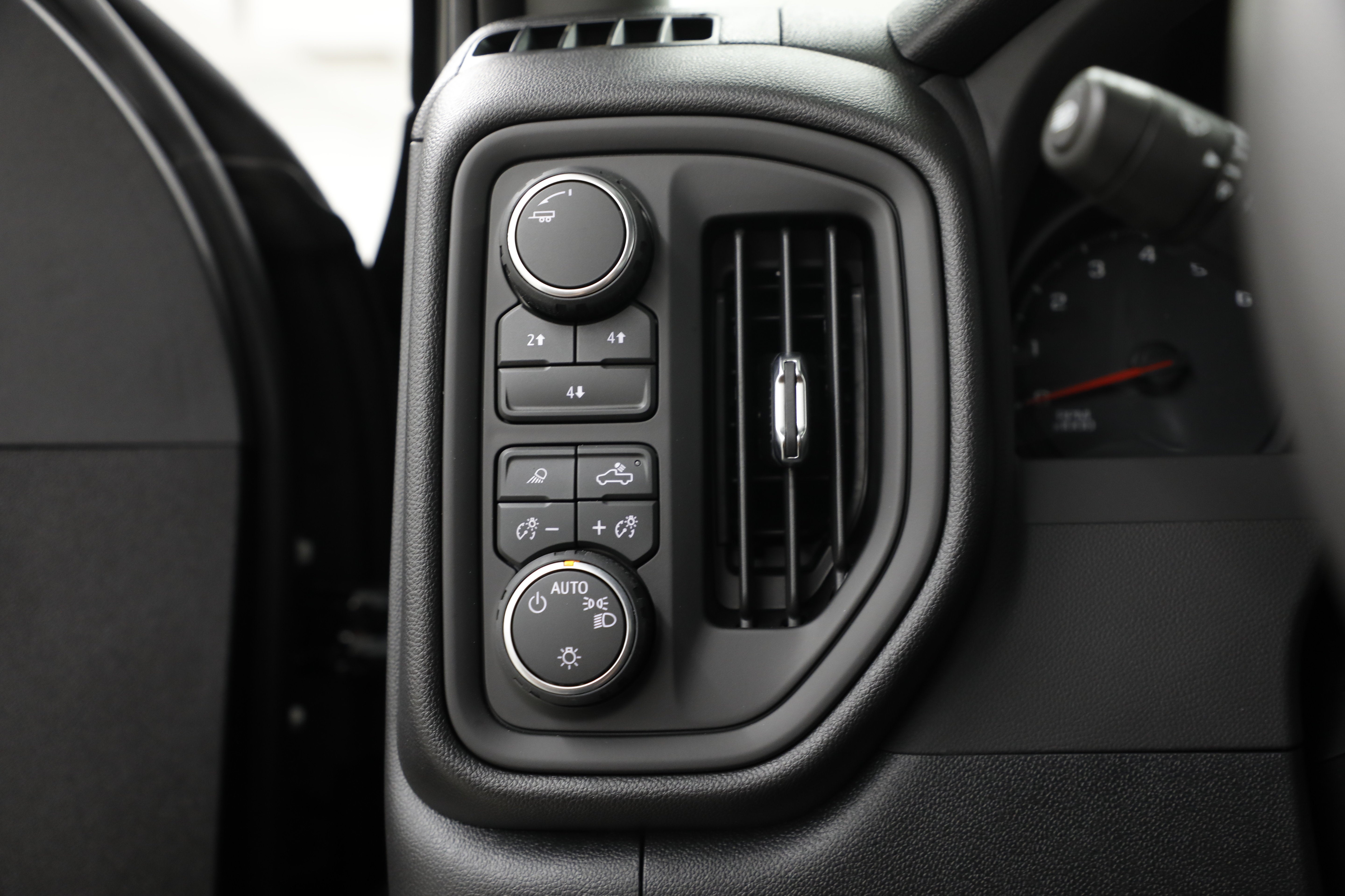2026 Chevrolet Silverado 2500 HD Custom - Photo 22