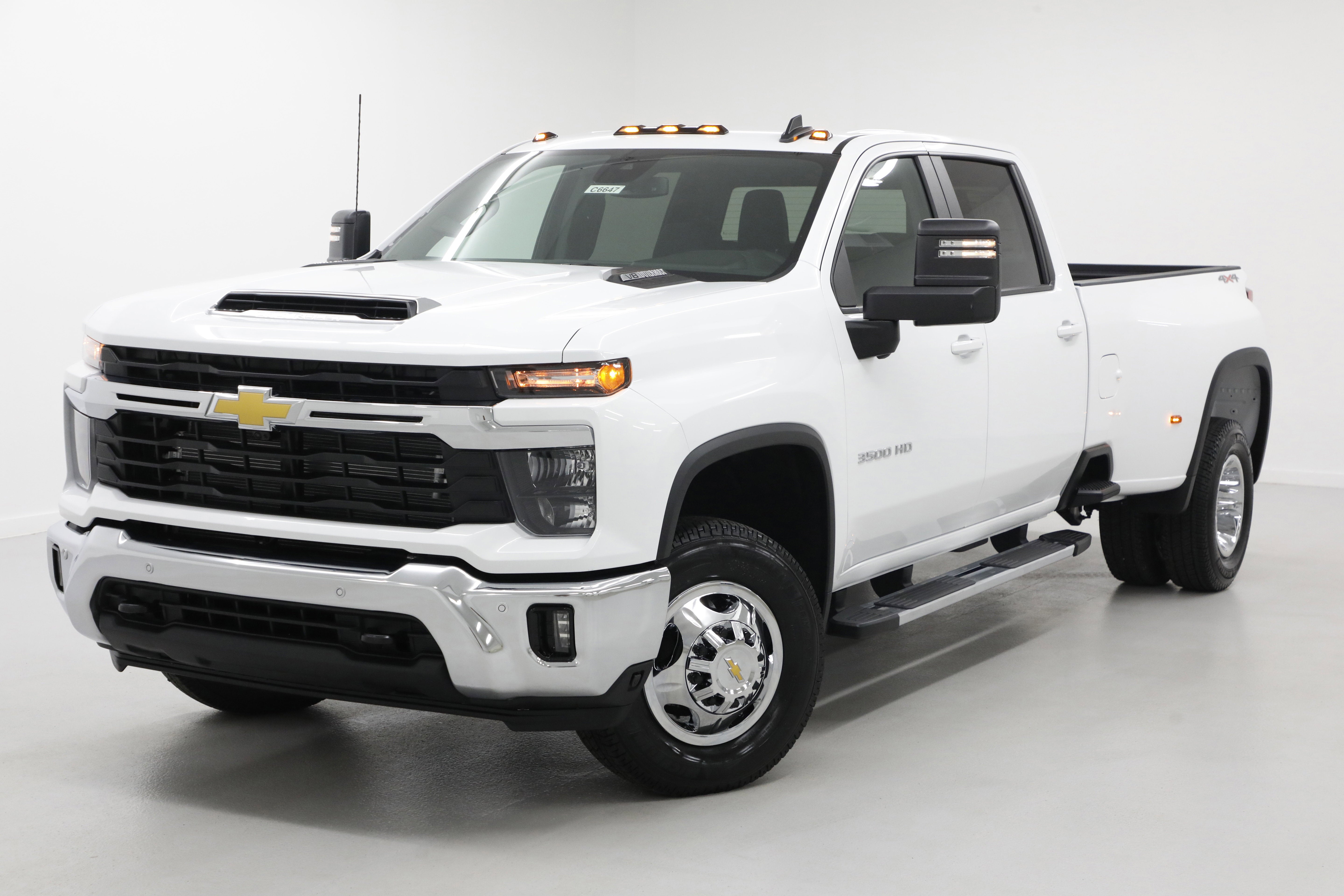 2026 Chevrolet Silverado 3500 HD LT DRW