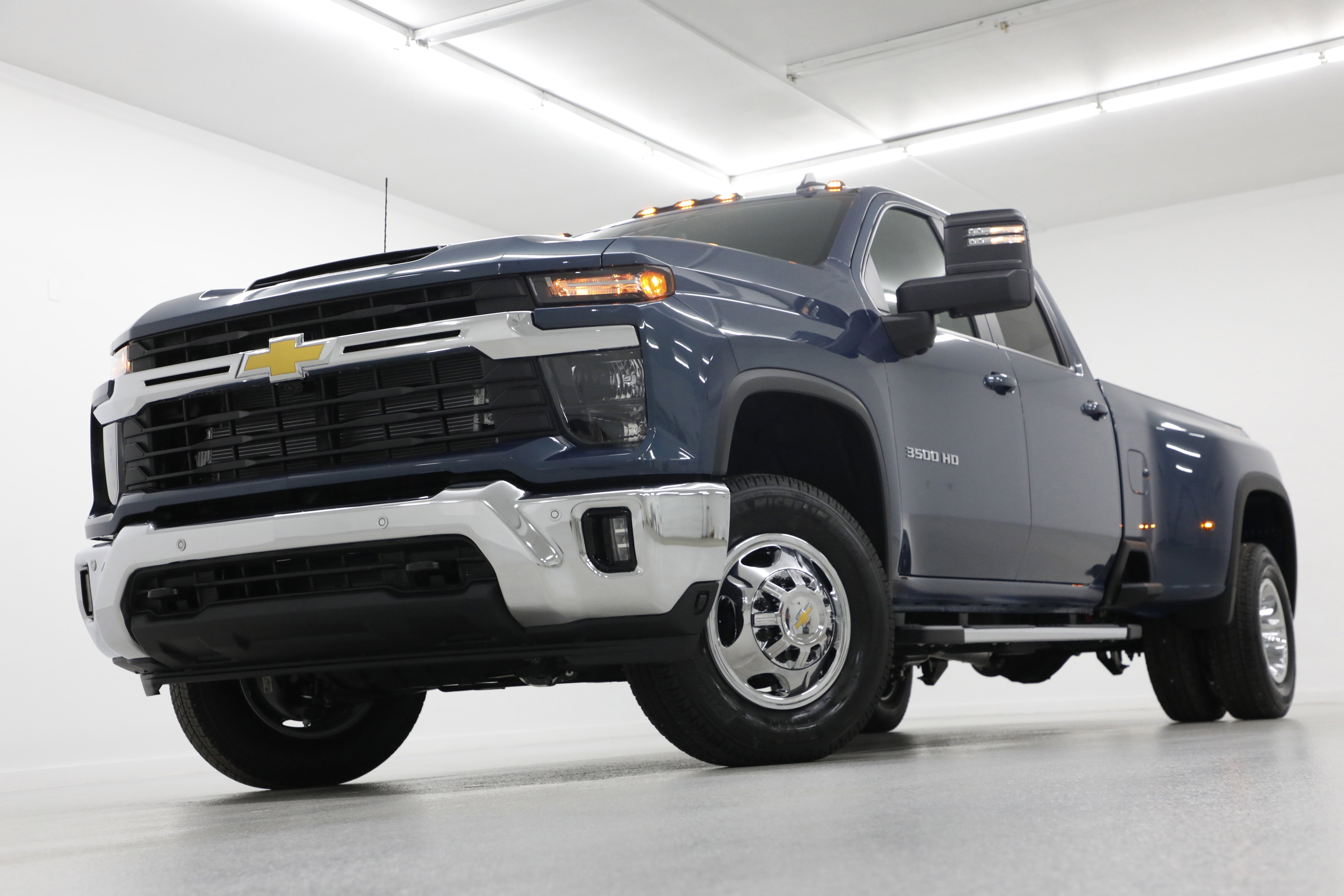 2026 Chevrolet Silverado 3500 HD LT DRW