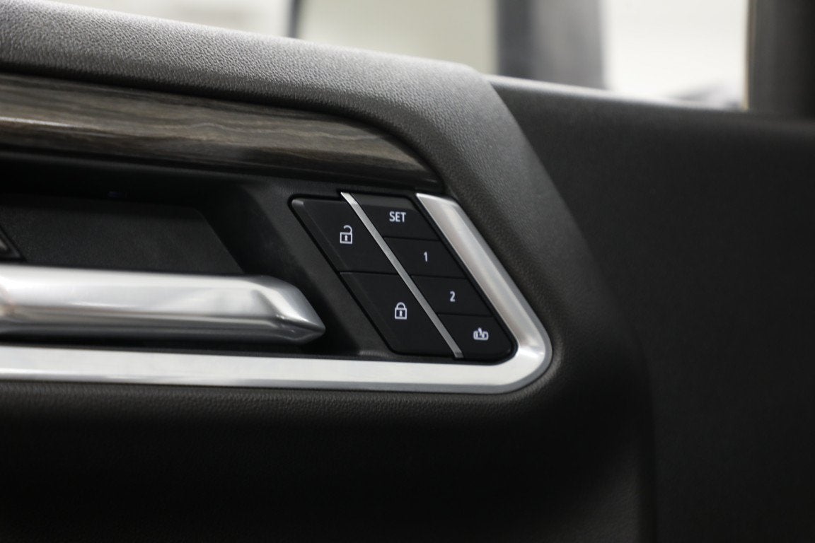2025 Chevrolet Silverado 3500 HD LTZ DRW