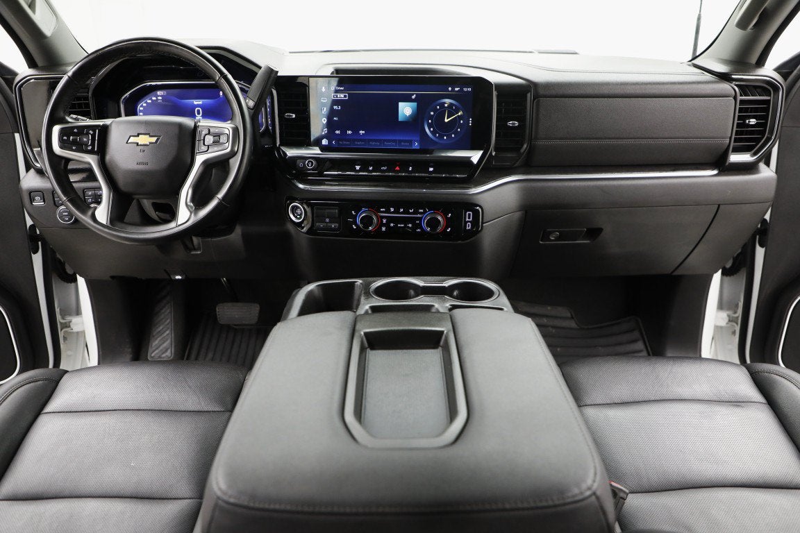 2025 Chevrolet Silverado 3500 HD LTZ DRW