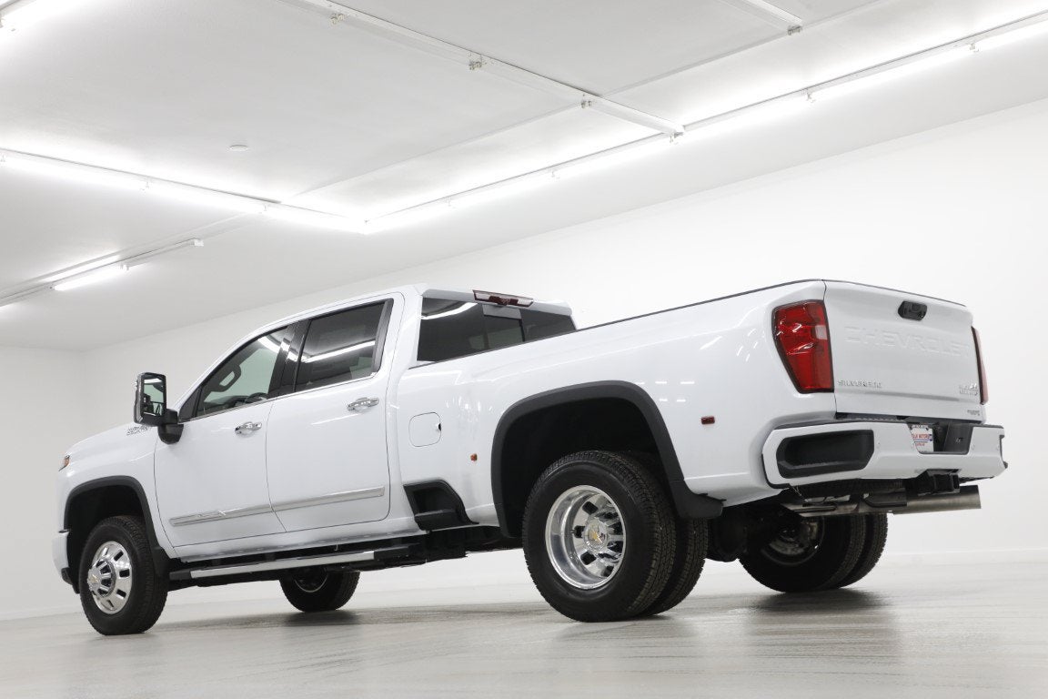 2026 Chevrolet Silverado 3500 HD High Country DRW