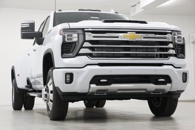 2026 Chevrolet Silverado 3500 HD High Country DRW